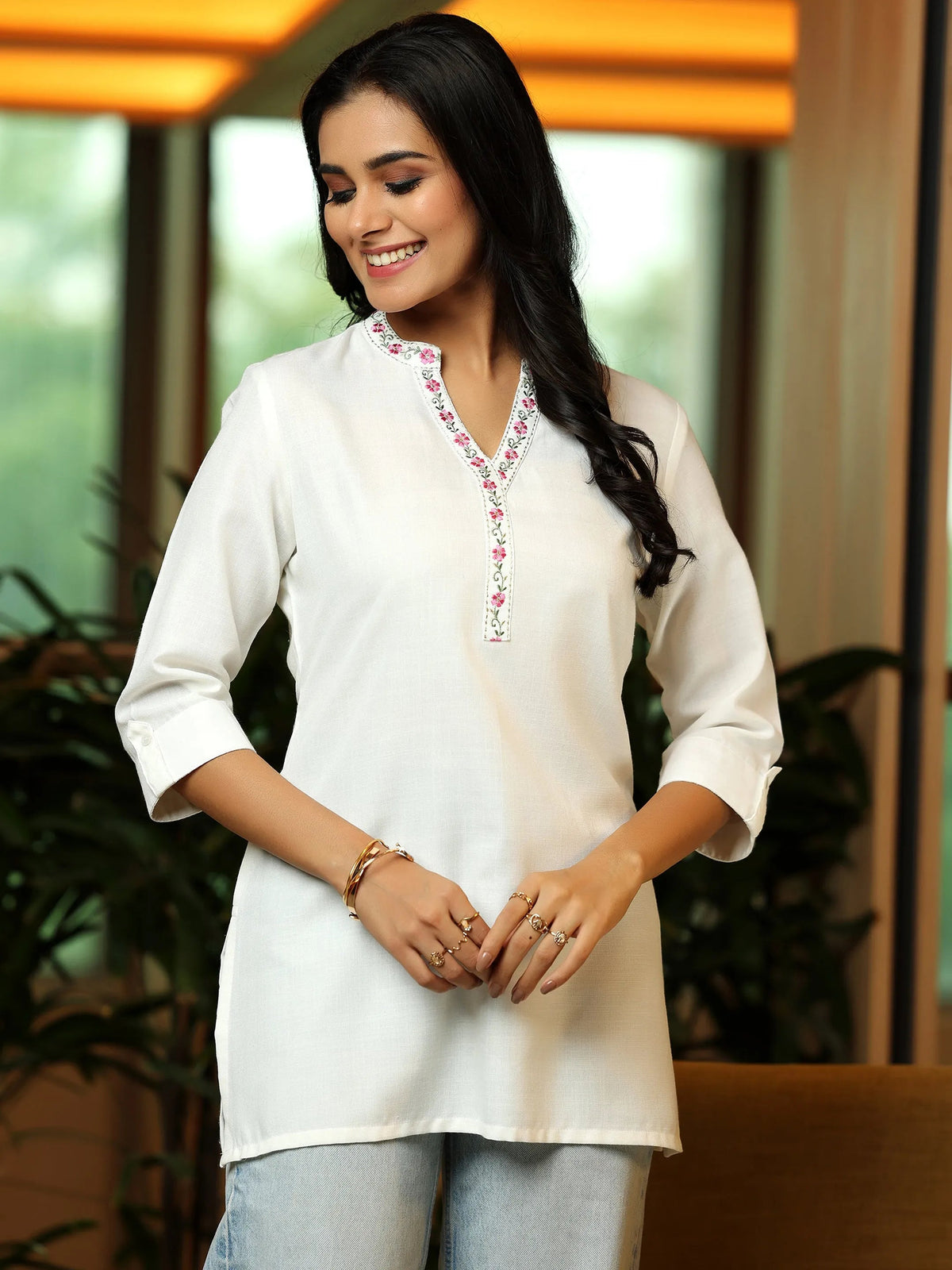 Anouk White Solid Cotton Blend Straight Kurti