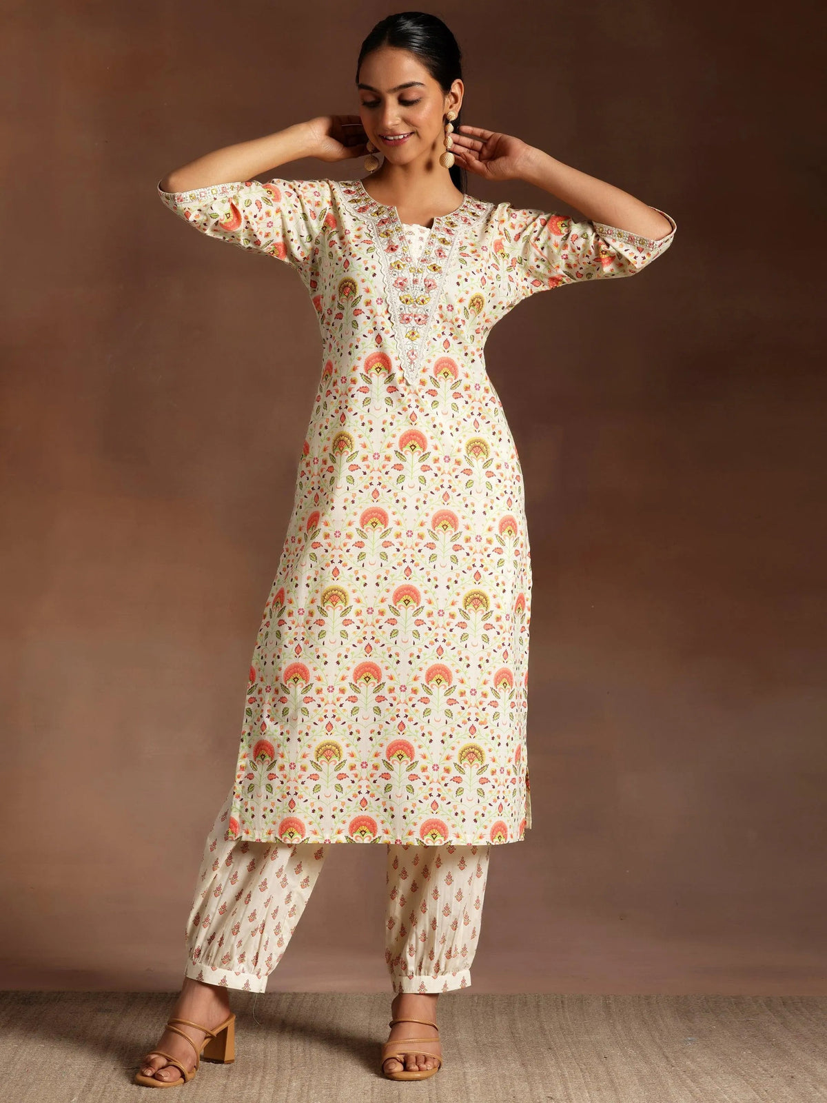 Anouk Off White Printed Cotton Straight Kurta Set