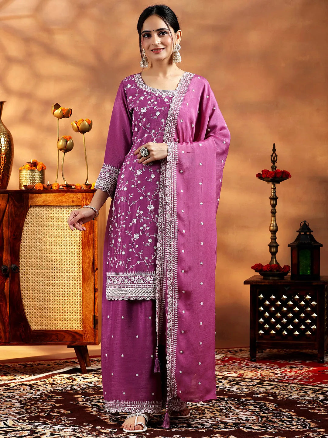 Anouk Mauve Embroidered Silk Blend Straight Suit With Dupatta