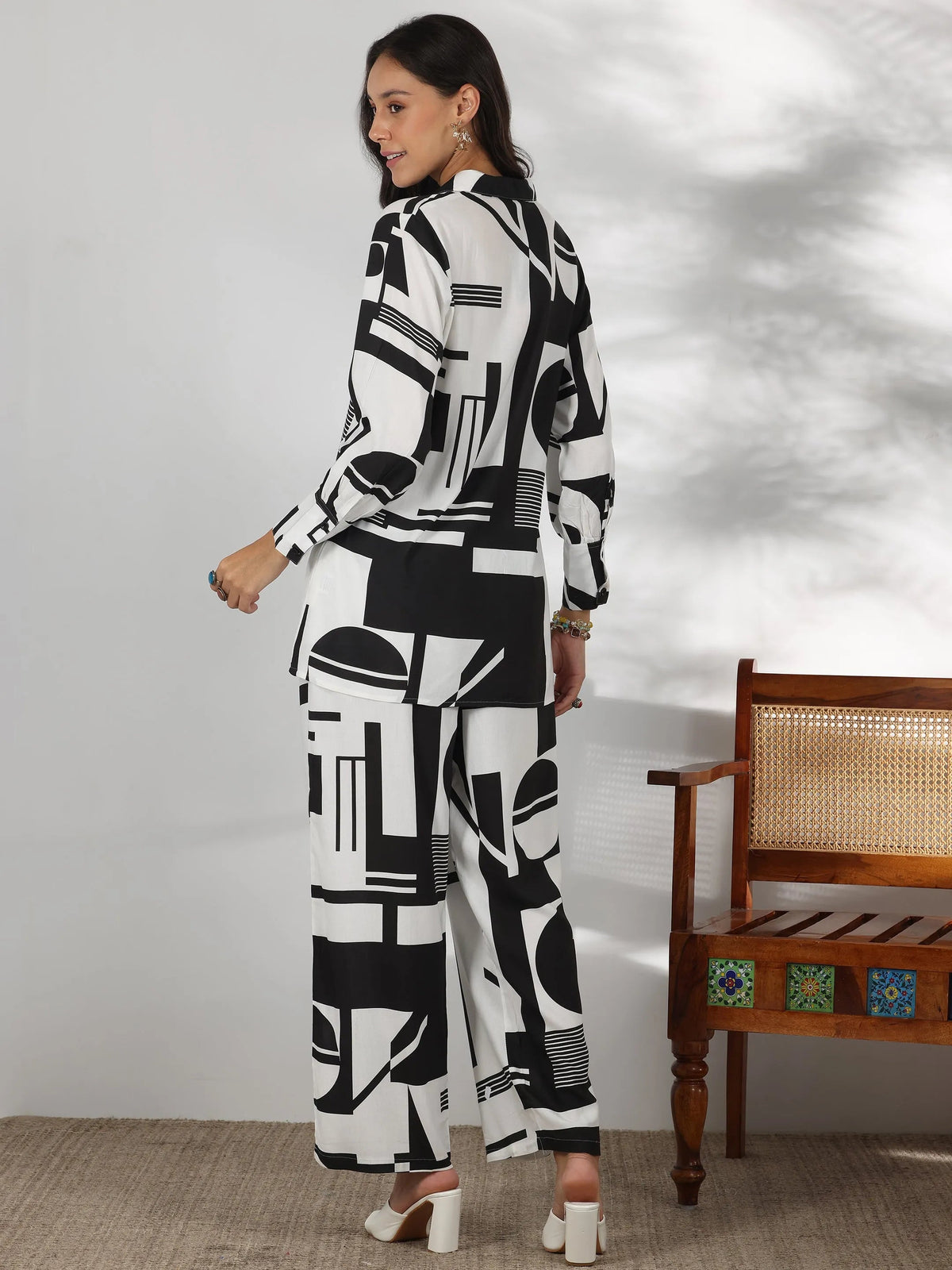 Anouk White Printed Rayon Co-Ords