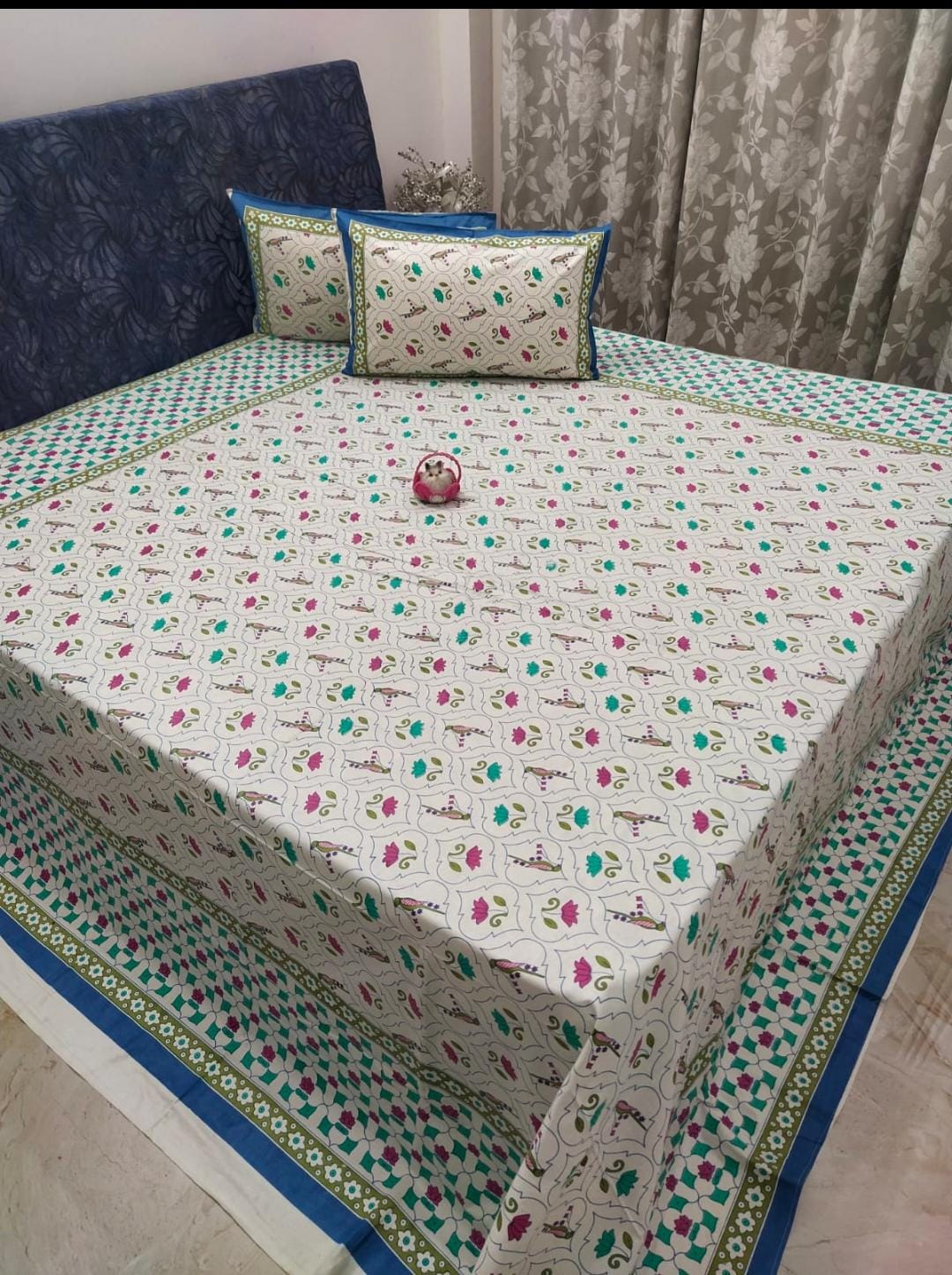 108x108 Cotton Bedsheet Set with Two Pillow Covers