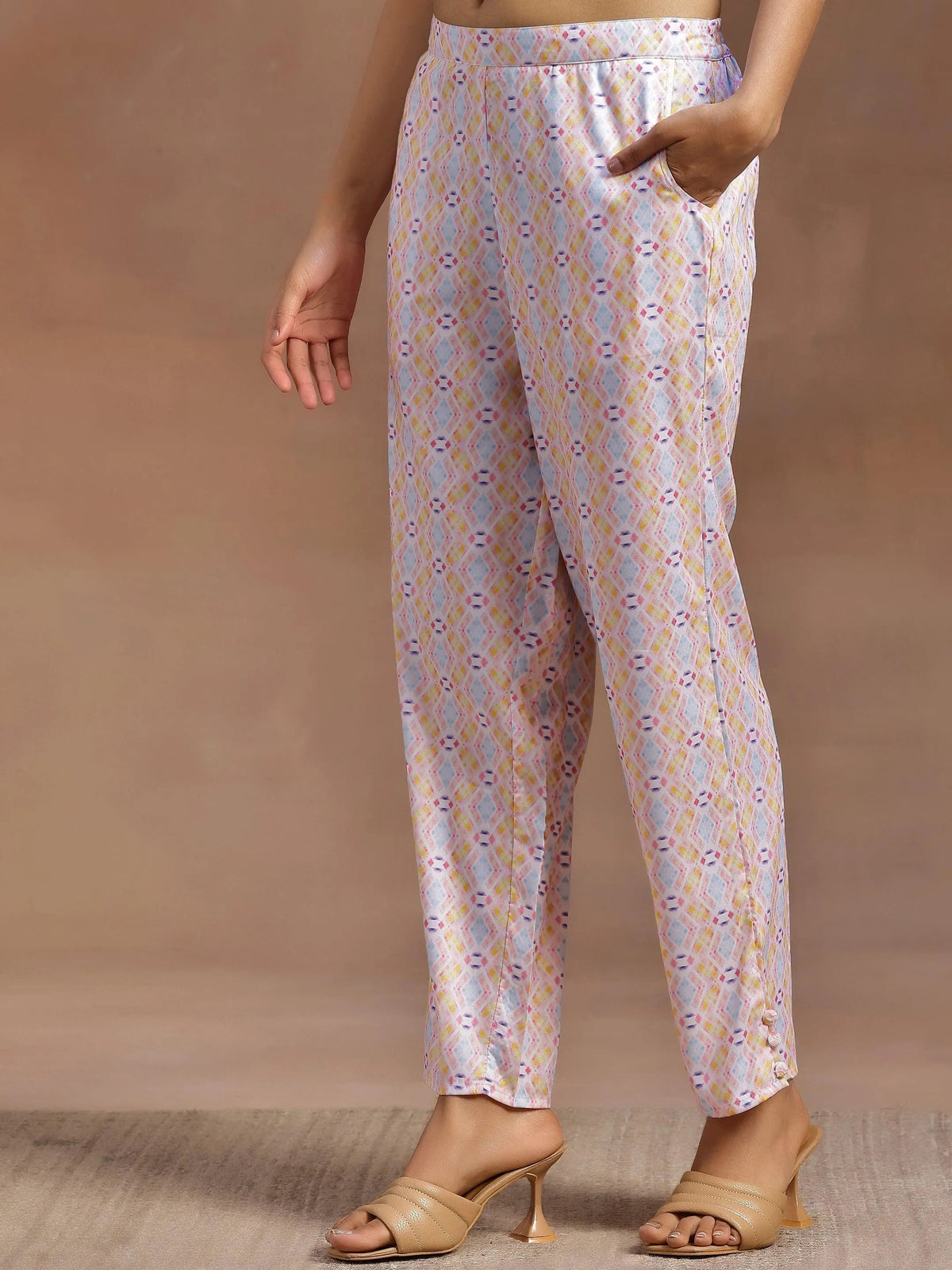 Anouk Peach Embroidered Cotton Blend Straight Suit With Dupatta