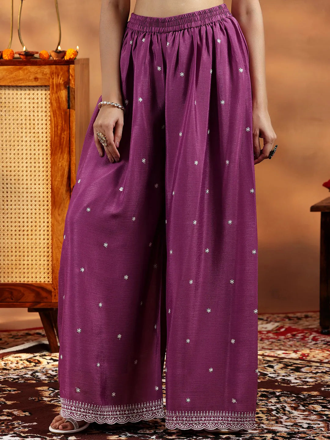 Anouk Mauve Embroidered Silk Blend Straight Suit With Dupatta