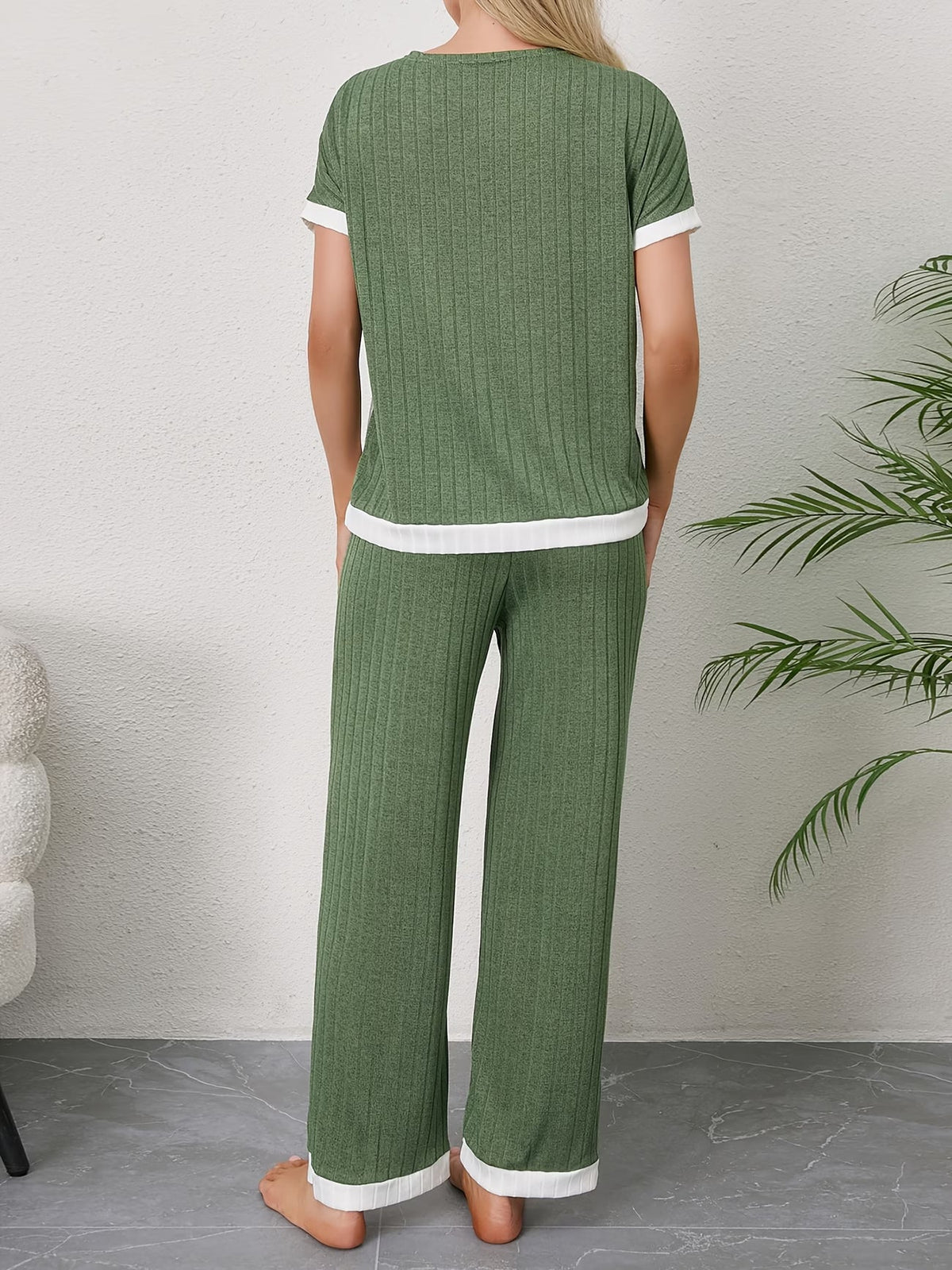 BreezeComfort Lounge Set