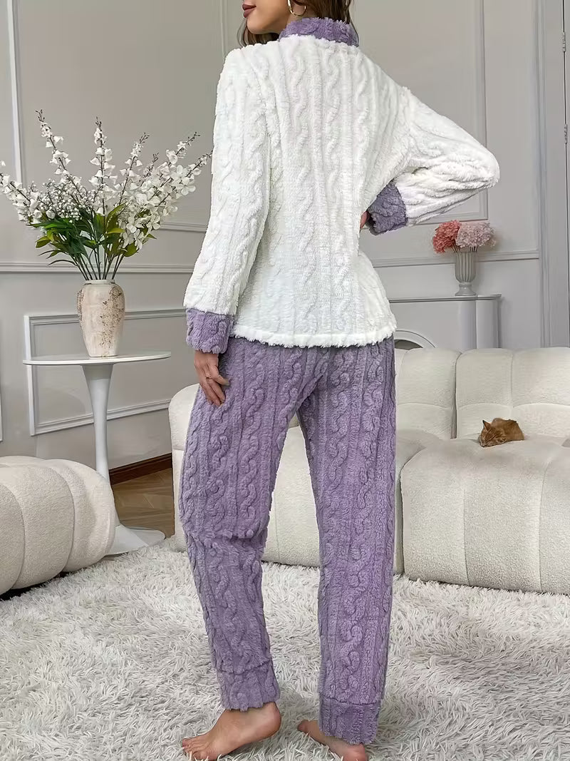 Pack Of 2 Women’s Winter Loungewear Set – Bear Embroidery, Soft And Comfortable