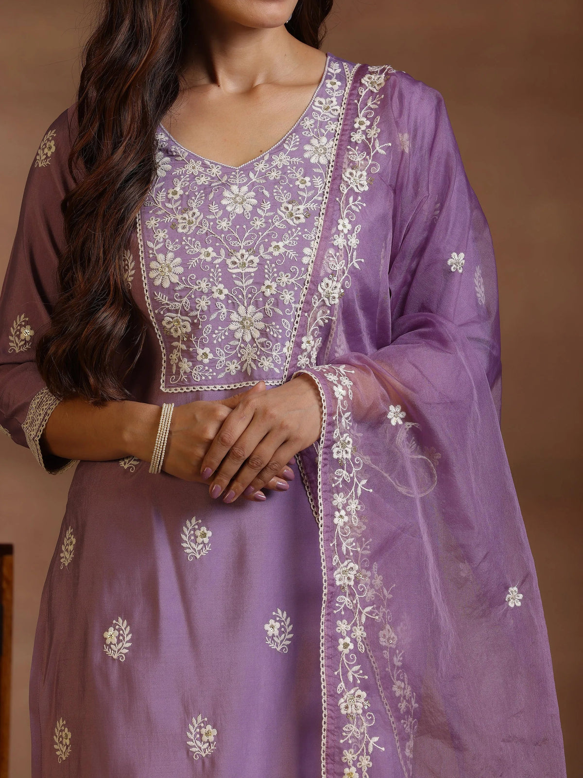 Anouk Mauve Embroidered Silk Blend Straight Suit With Dupatta