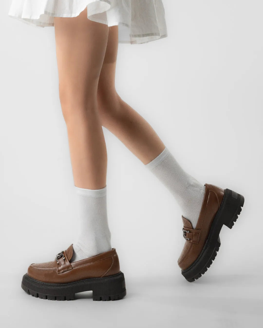 Round Toe Chunky Loafers With Silver Chain