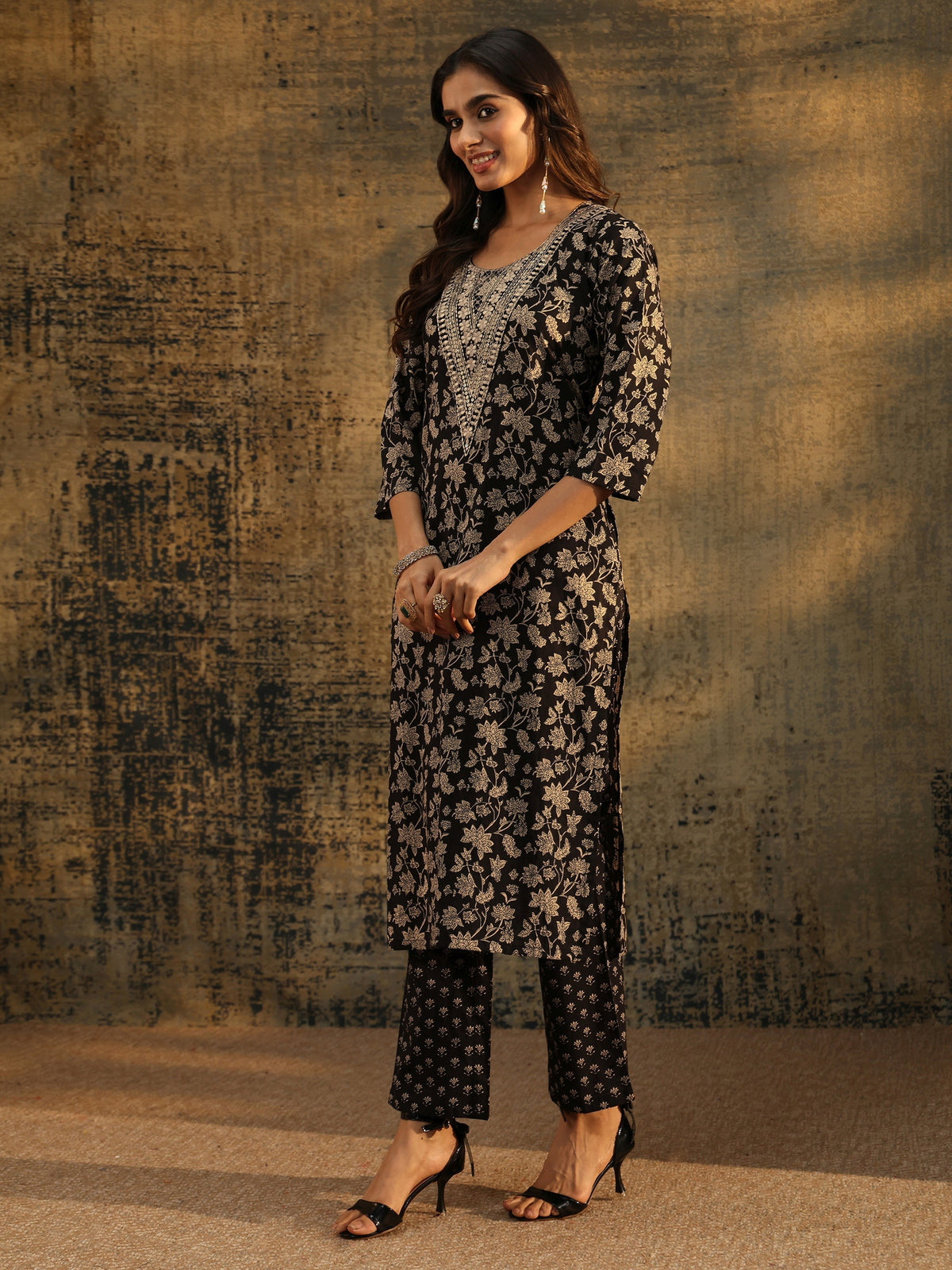 Anouk Black Floral Printed Cotton Straight Suit Set