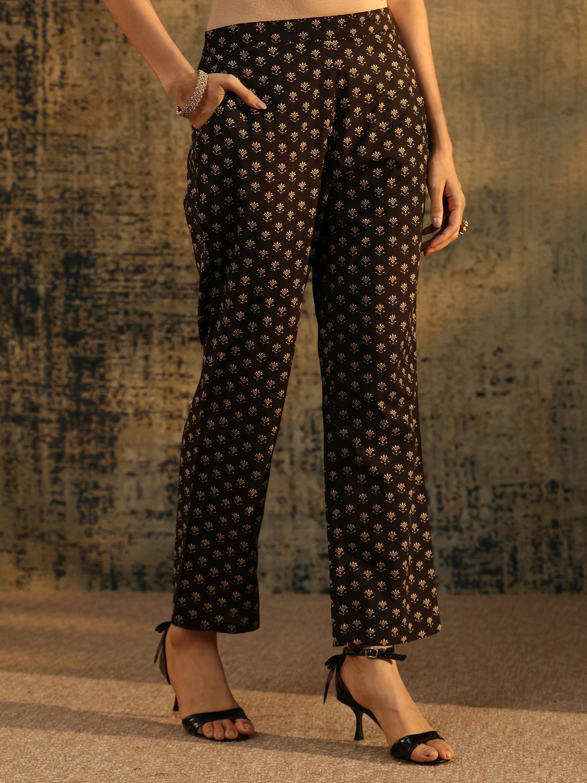 Anouk Black Floral Printed Cotton Straight Suit Set