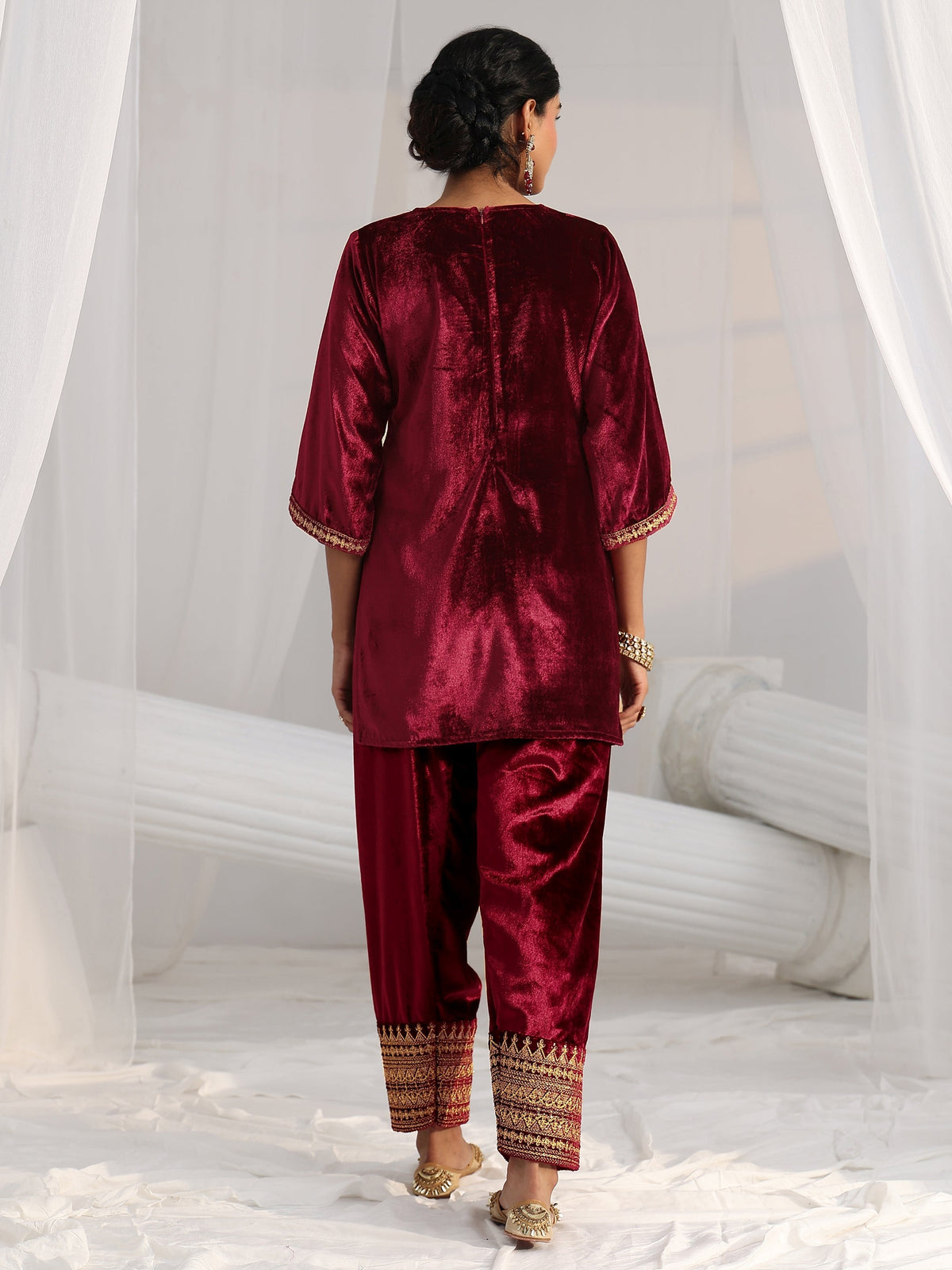 Anouk Maroon Embroidered Velvet Co-Ord Set