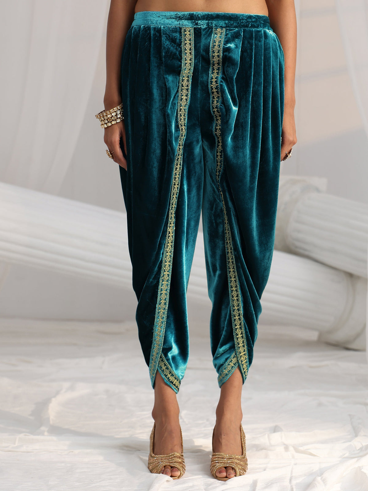 Anouk Turquoise Blue Embroidered Velvet Co-Ord Set