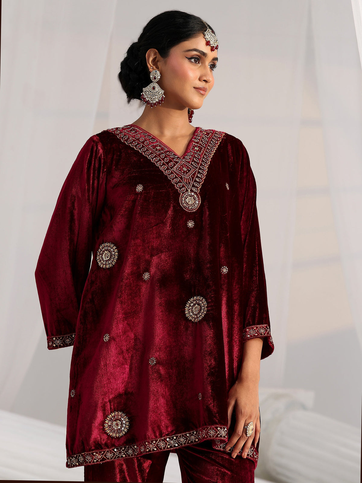 Anouk Crimson Red Emellished Velvet Co-Ord Set