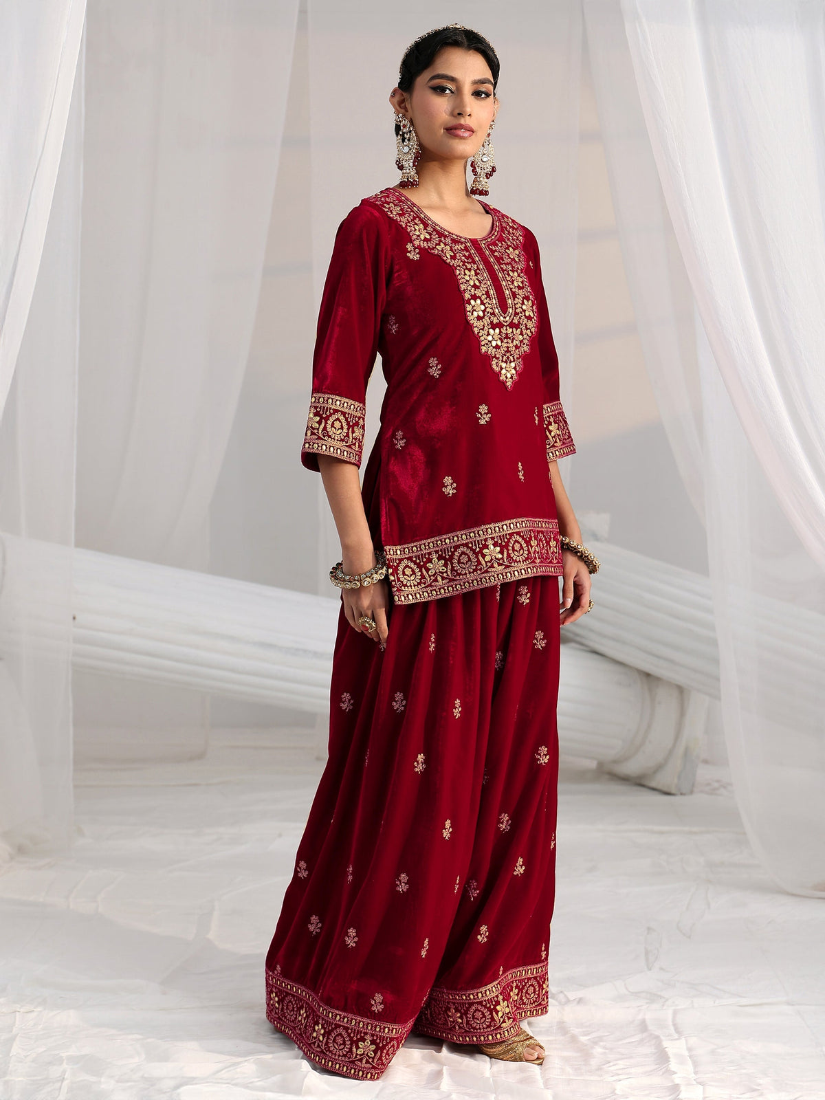 Anouk Crimson Red Floral Embroidered Velvet Co-Ord Set