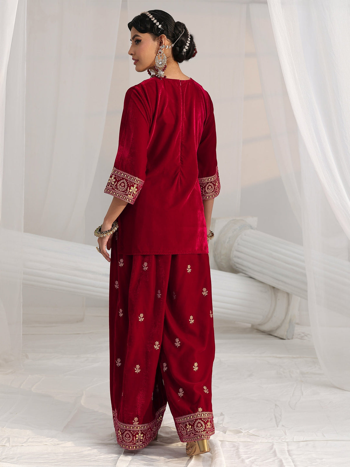 Anouk Crimson Red Floral Embroidered Velvet Co-Ord Set