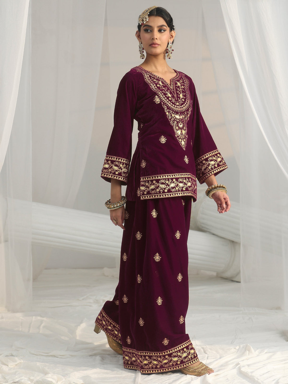 Anouk Burgundy Yoke Embroidered Design Velvet Co-Ord Set