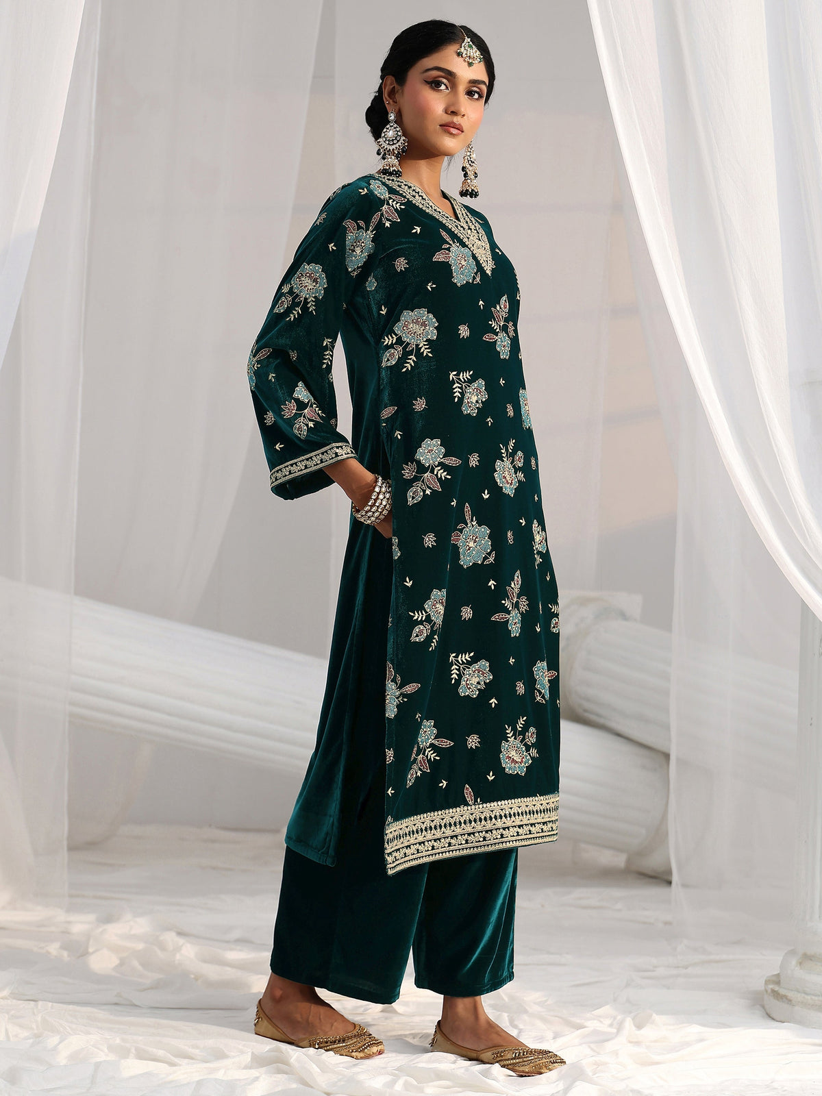 Anouk Peacock Green Floral Embroidered Velvet Straight Suit Set