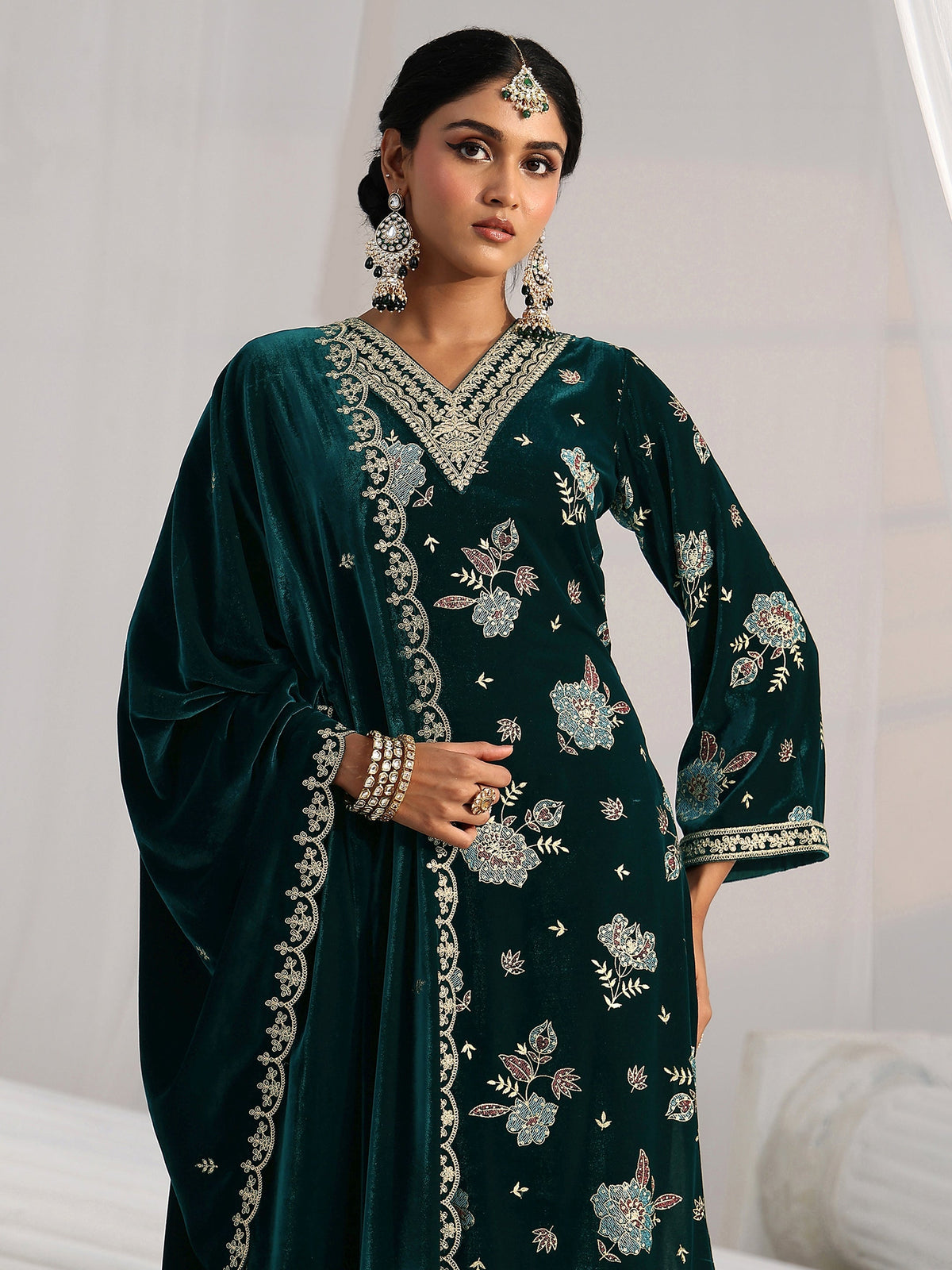 Anouk Peacock Green Floral Embroidered Velvet Straight Suit Set
