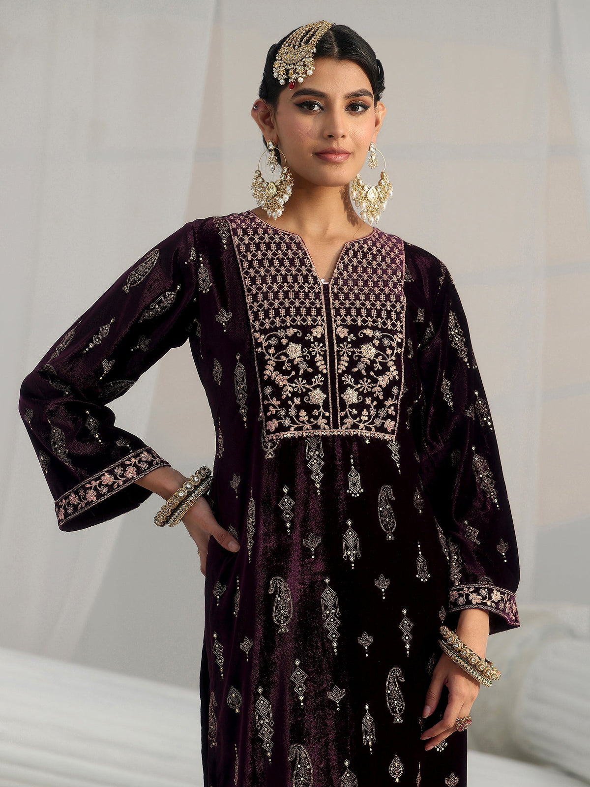 Anouk Plum Puprle Floral Embroidered Velvet Straight Suit Set