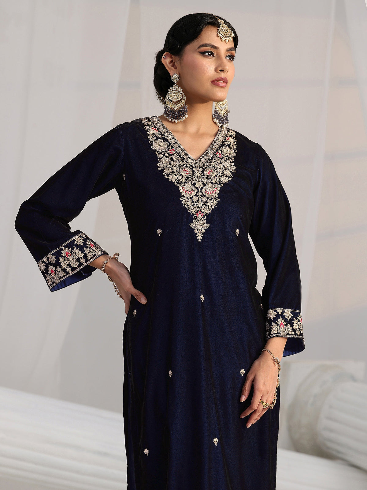 Anouk Navy Blue Embroidered Velvel Straight Suit Set