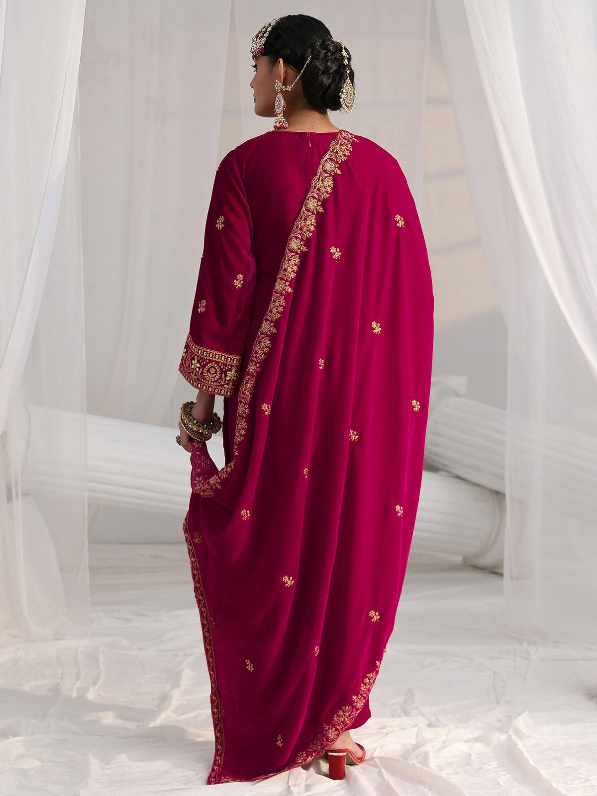 Anouk Red Floral Embroidered Velvet Straight Suit Set