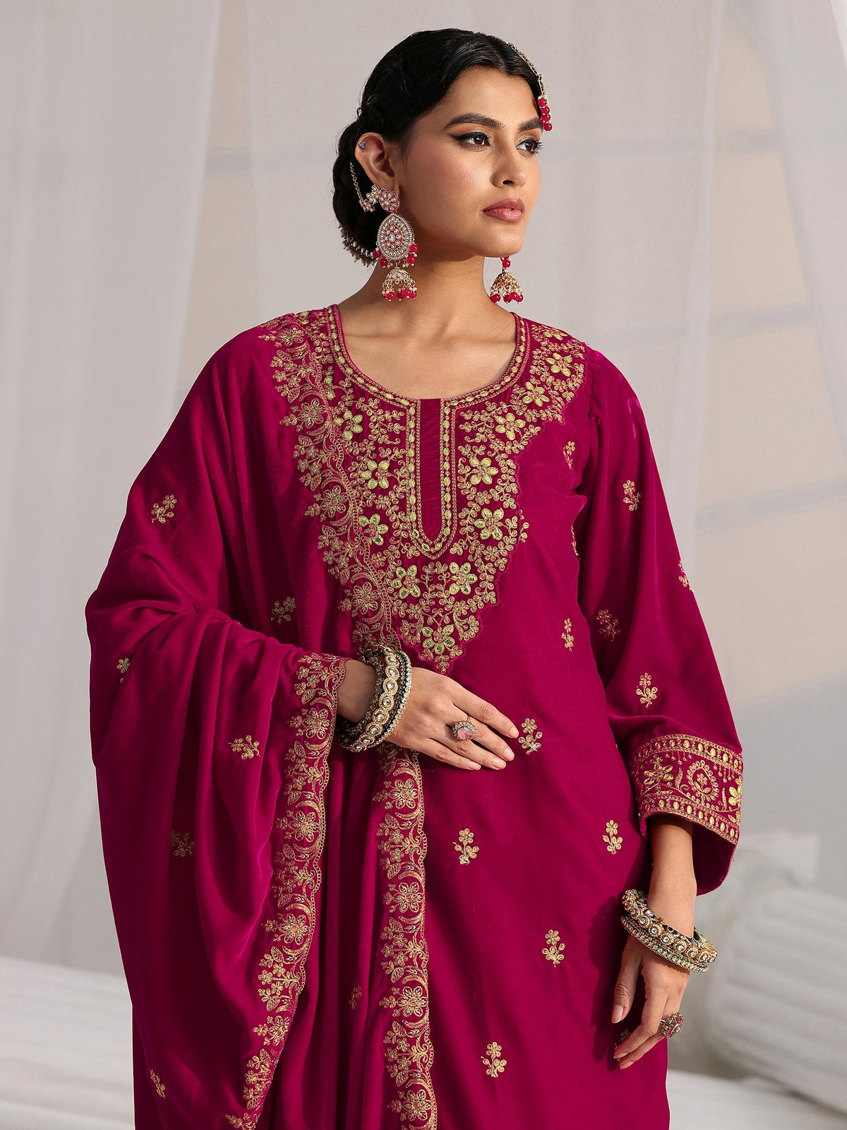 Anouk Red Floral Embroidered Velvet Straight Suit Set