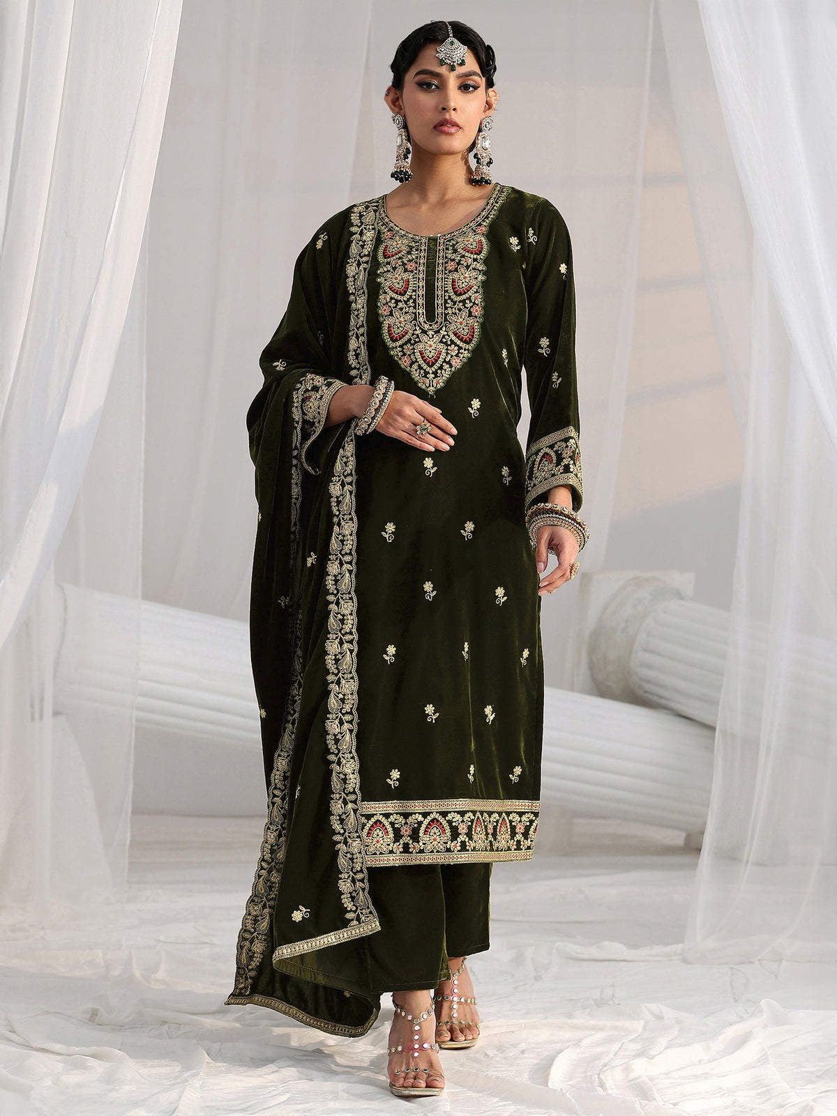 Anouk Forest Green Ethnic Embroidered Velvet Straight Suit Set