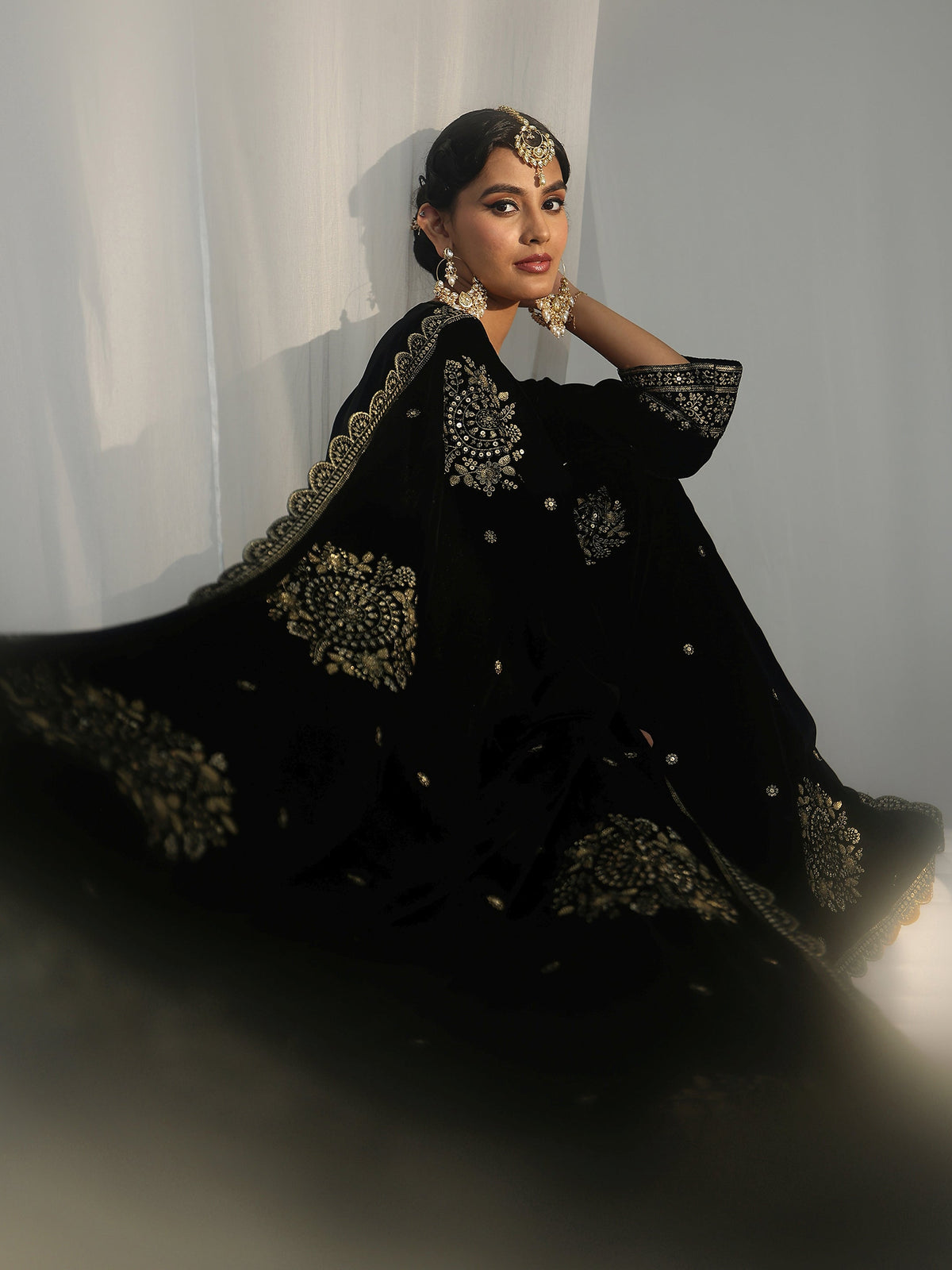 Anouk Black Embroidered Velvet Straight Suit Set