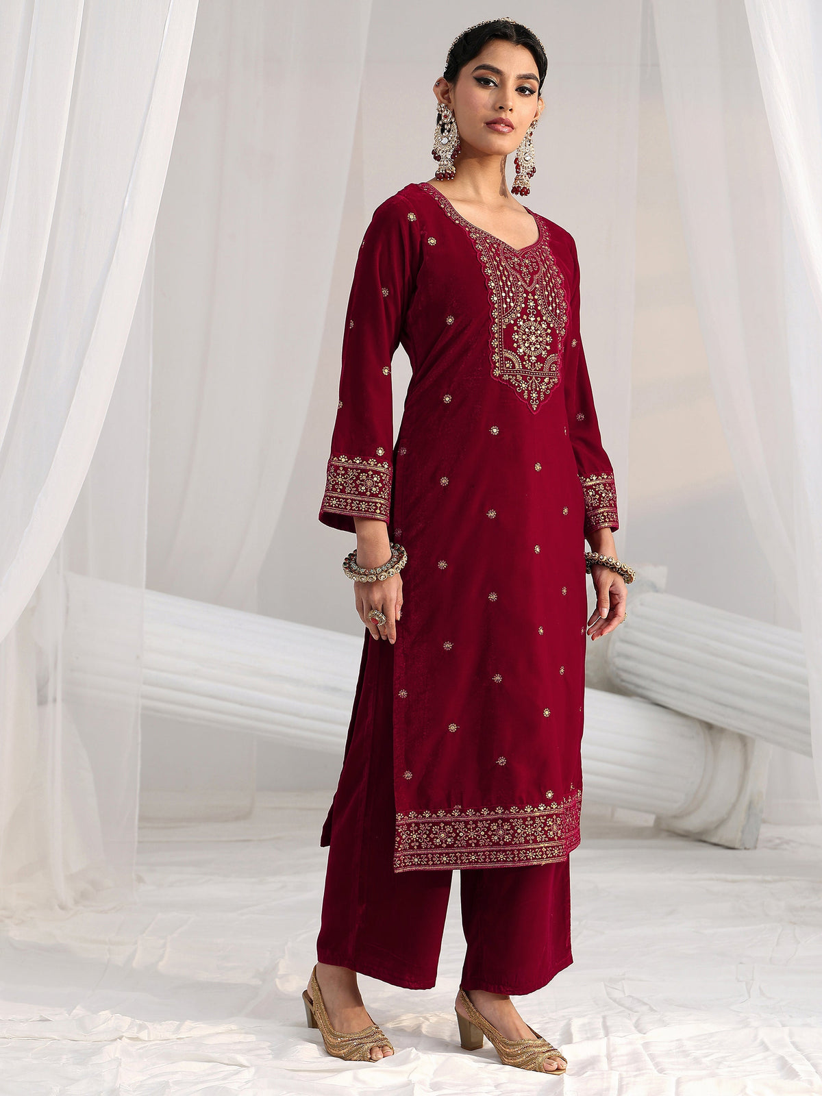 Anouk Red Floral Embellished Velvet Straight Suit Set