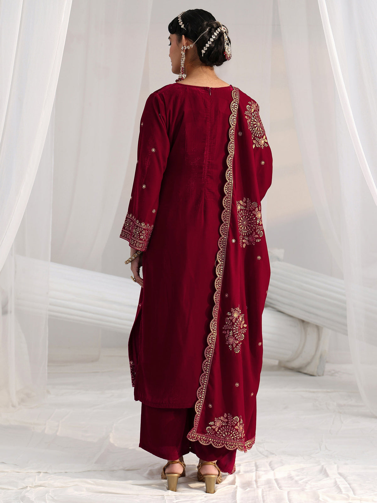 Anouk Red Floral Embellished Velvet Straight Suit Set
