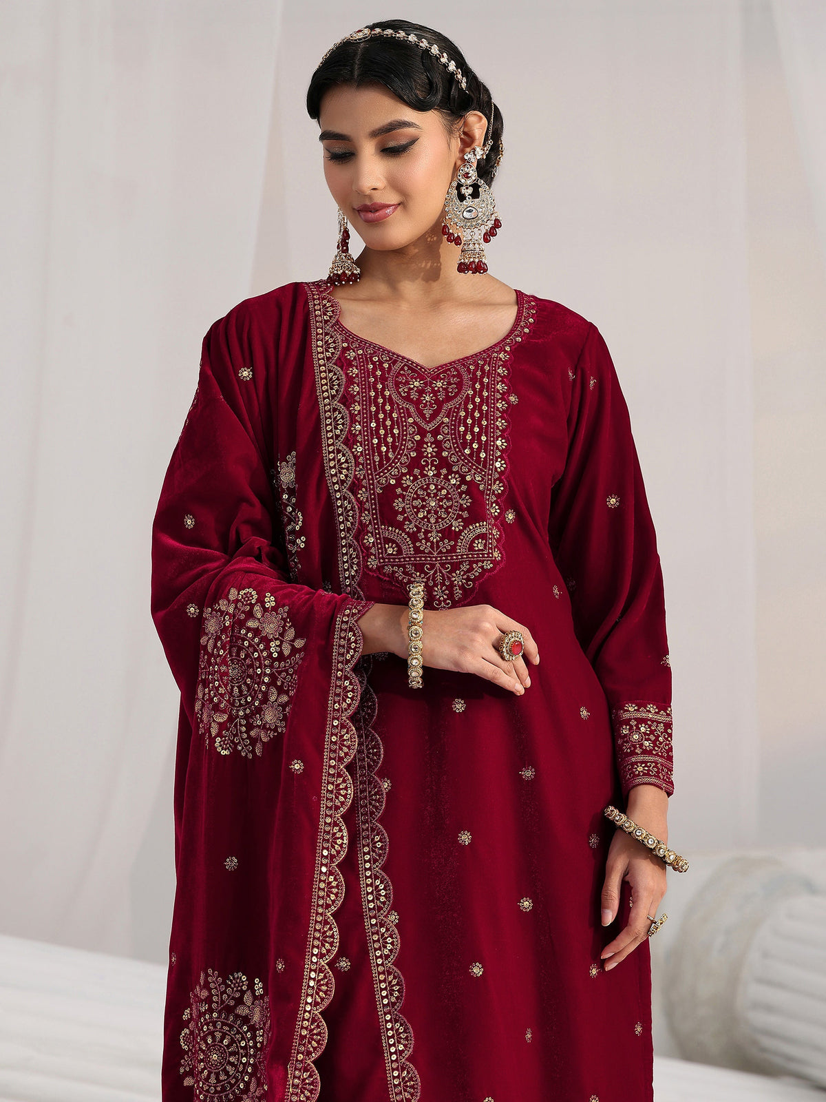 Anouk Red Floral Embellished Velvet Straight Suit Set