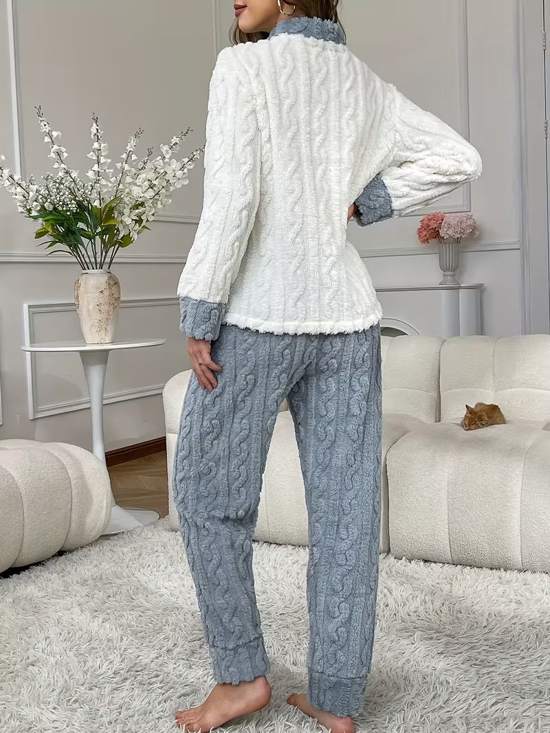 Pack Of 2 Women’s Winter Loungewear Set – Bear Embroidery, Soft And Comfortable