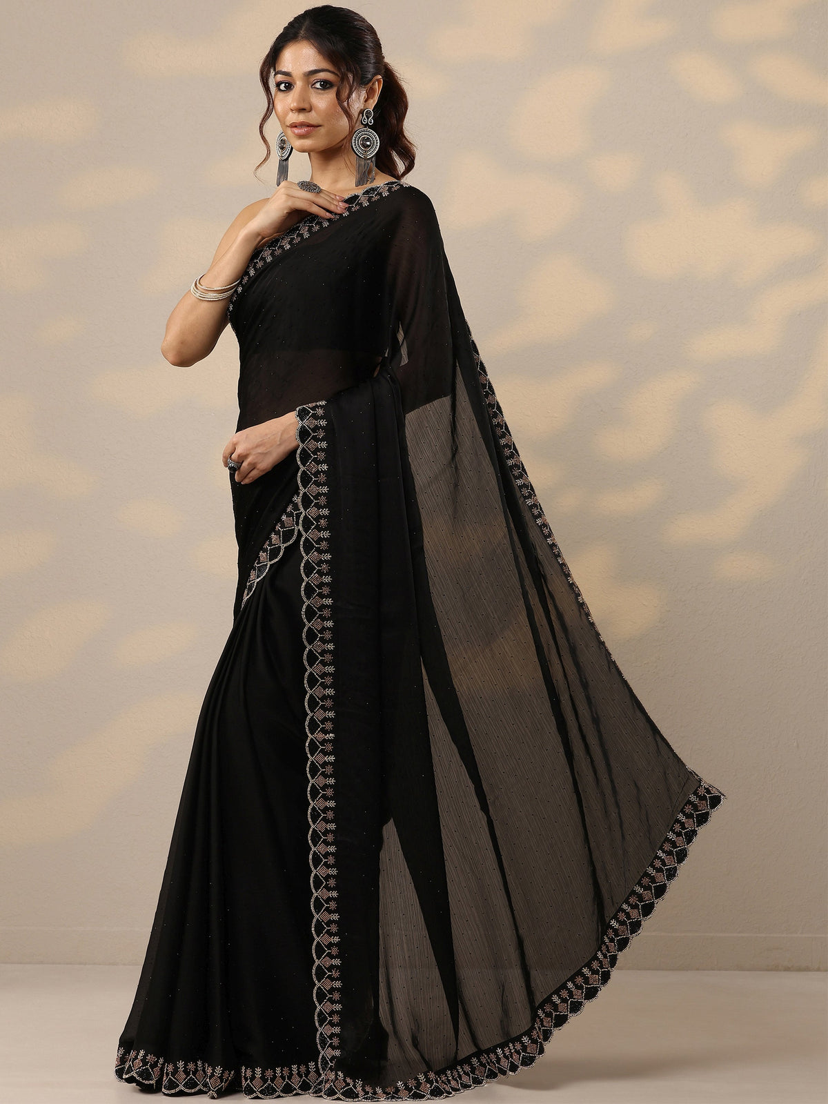 Anouk Black Embellished Silk Blend Sarees With Unstitched Blouse Piece