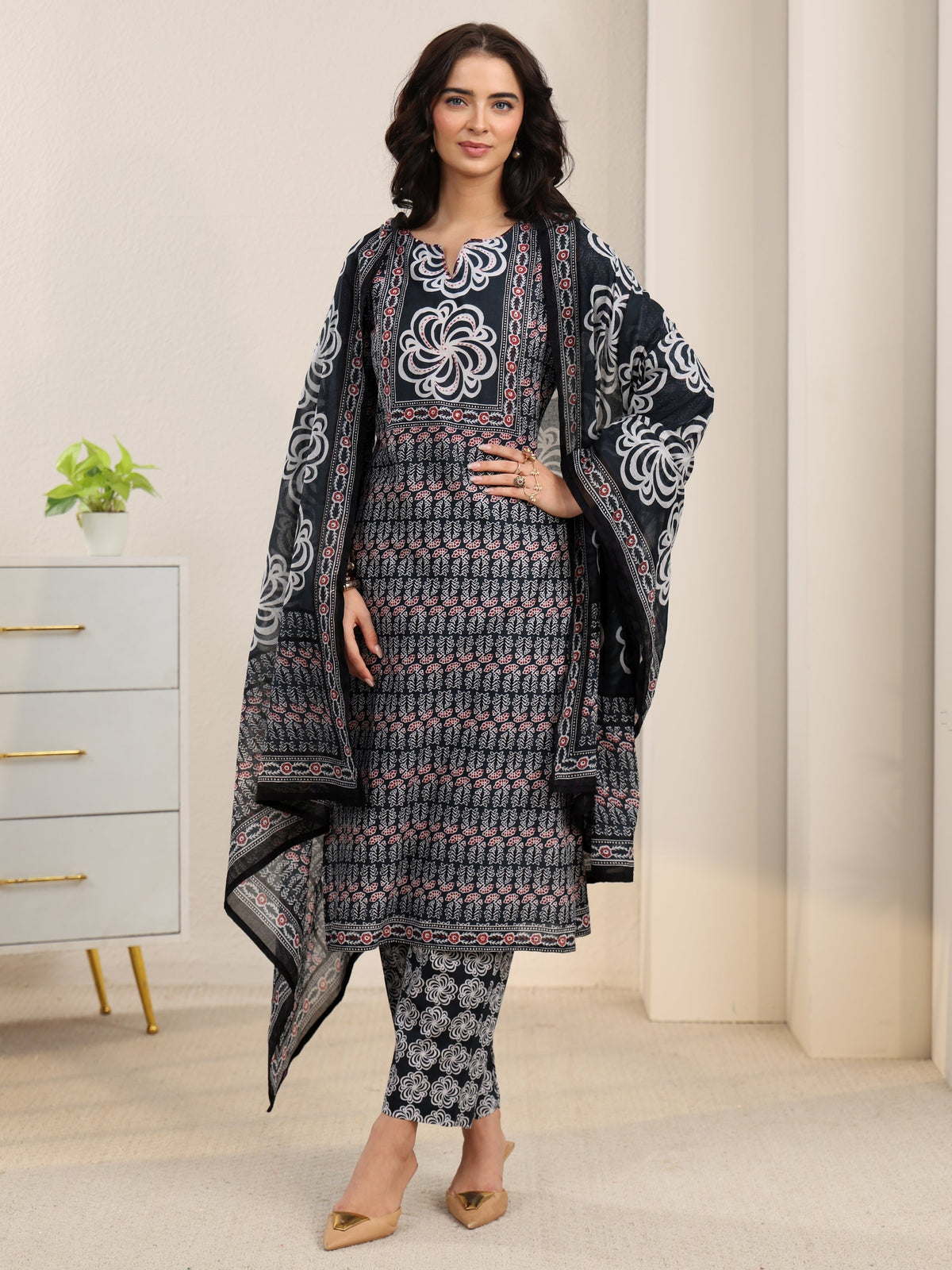 Anouk Dark Grey Dabu Print Cotton Straight Suit Set