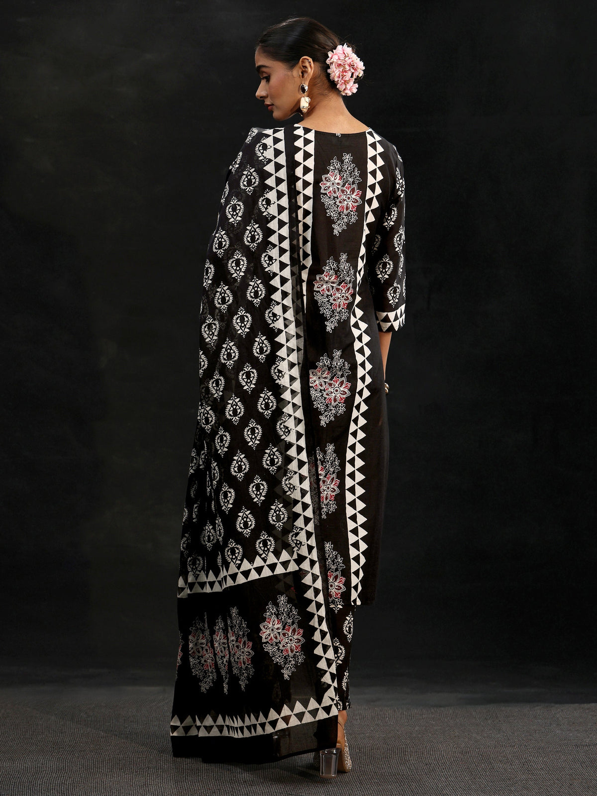 Anouk Black Block Print Cotton Straight Suit Set