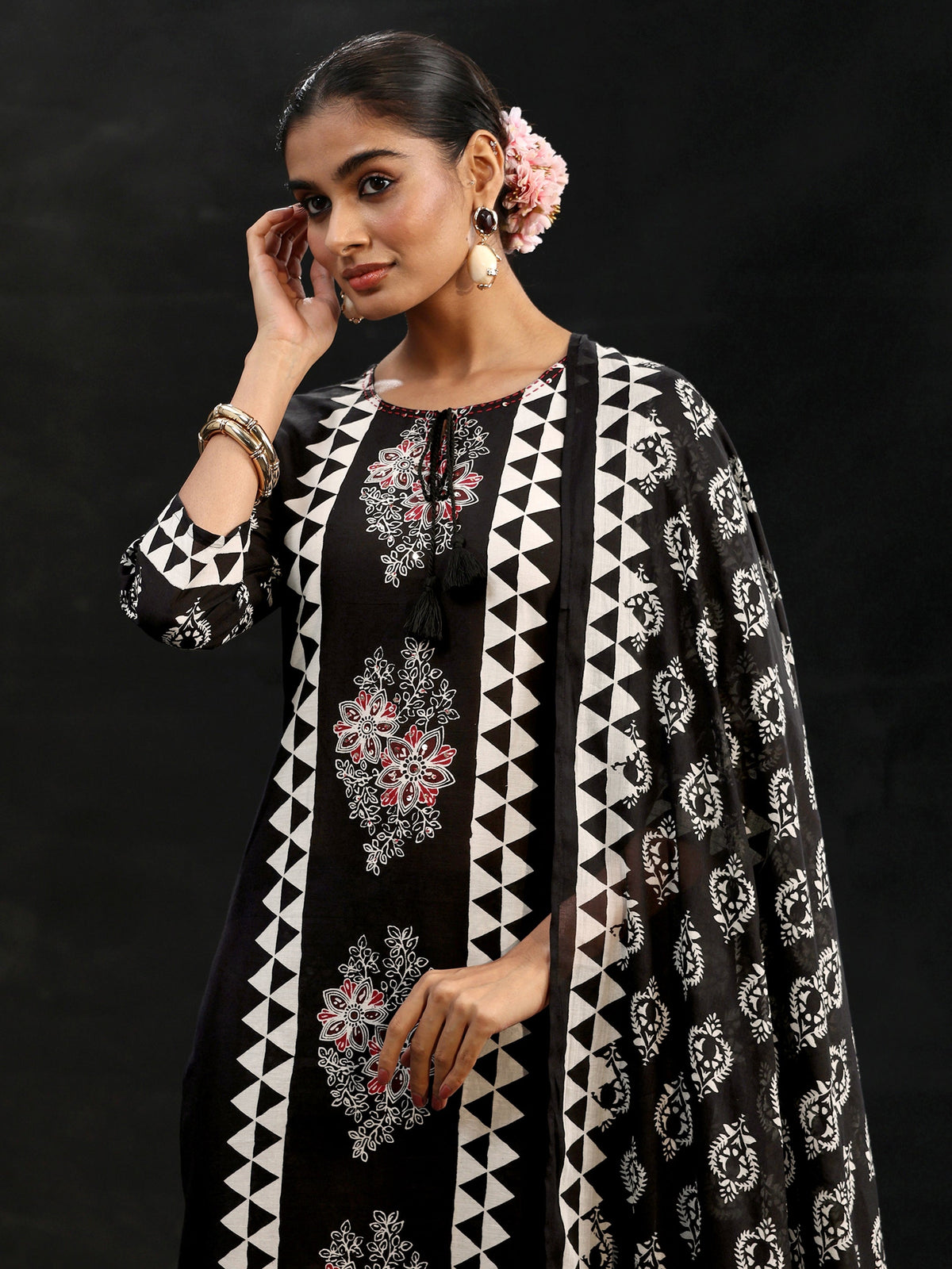 Anouk Black Block Print Cotton Straight Suit Set
