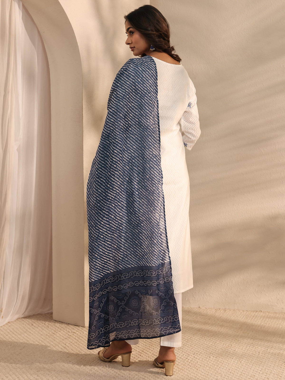 Anouk White Embroidered Cotton Straight Suit Set With Dupatta