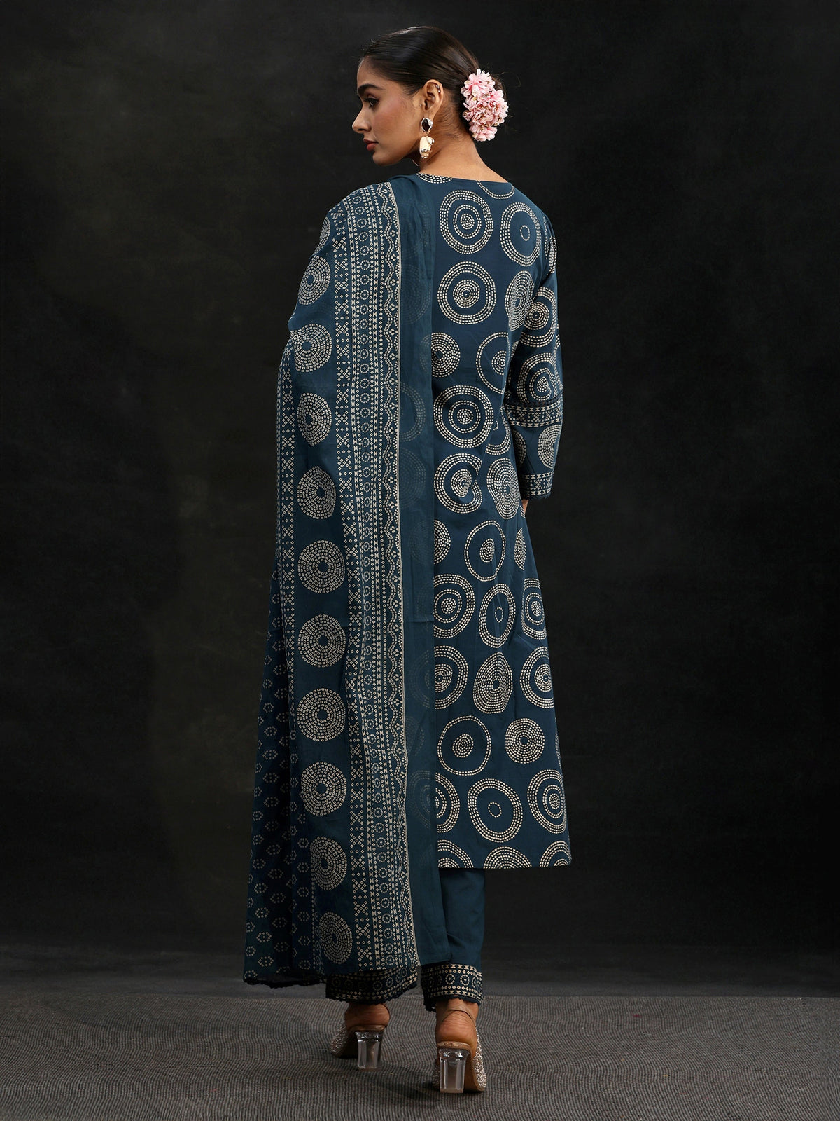 Anouk Indigo Blue Bandhani Cotton Straight Suit Set
