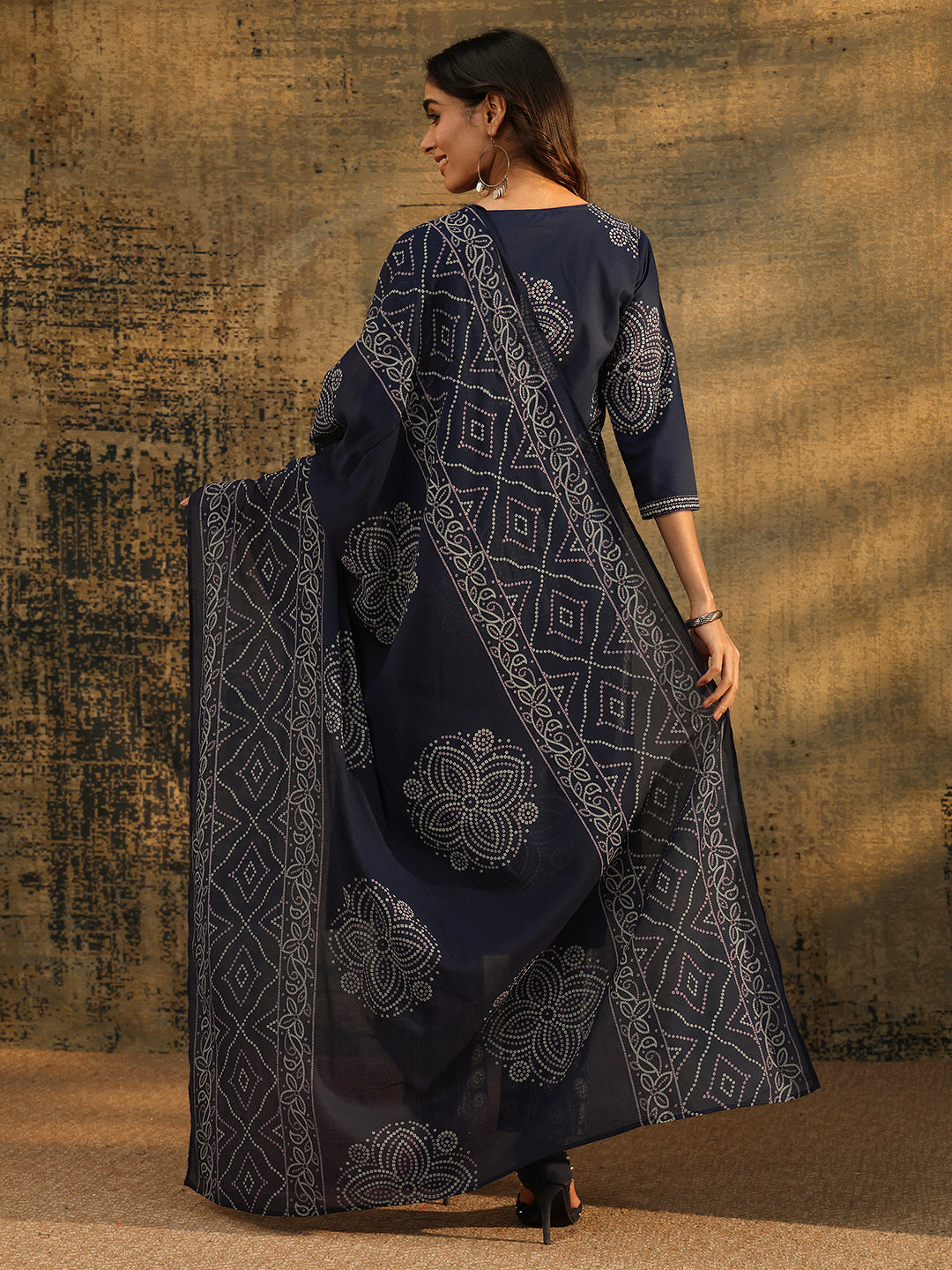 Anouk Indigo Blue Bandhani Printed Cotton Straight Suit Set