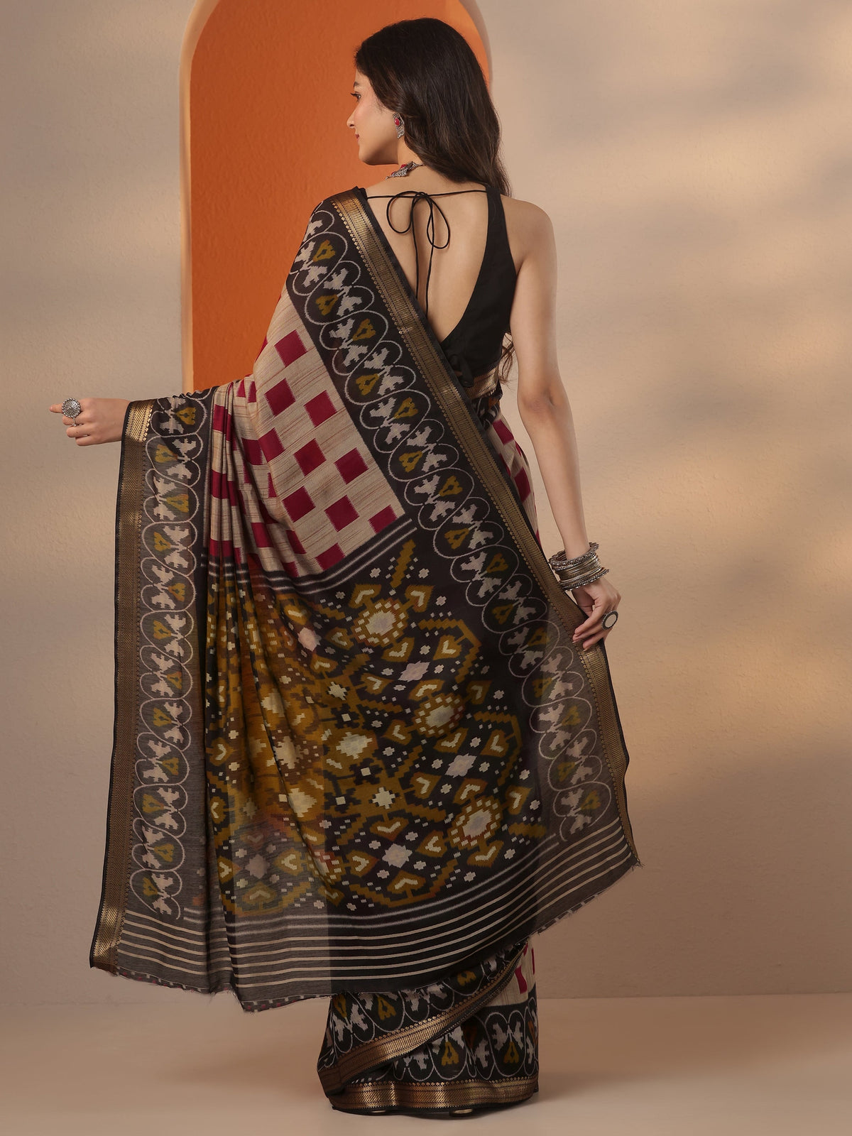 Anouk Beige Printed Silk Blend Saree With Unstitched Blouse Piece