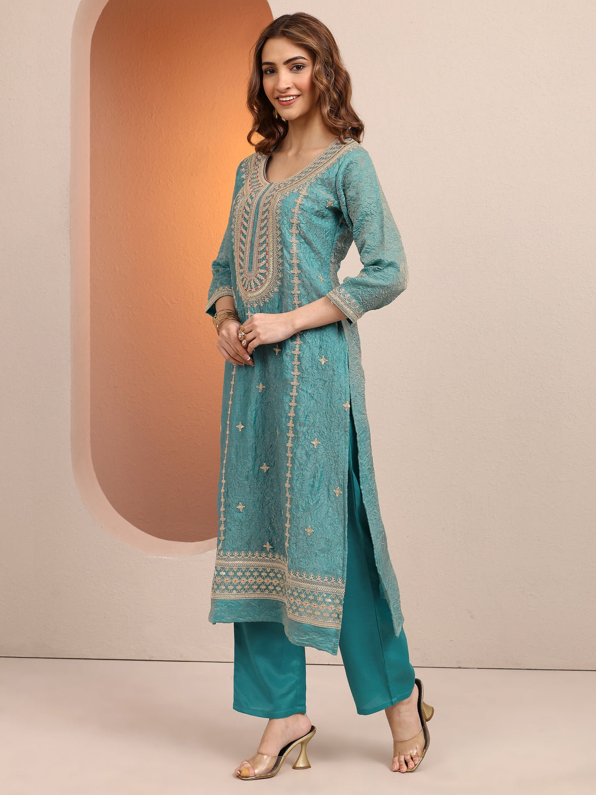 Anouk Blue Embroidered Organza Straight Suit Set With Dupatta