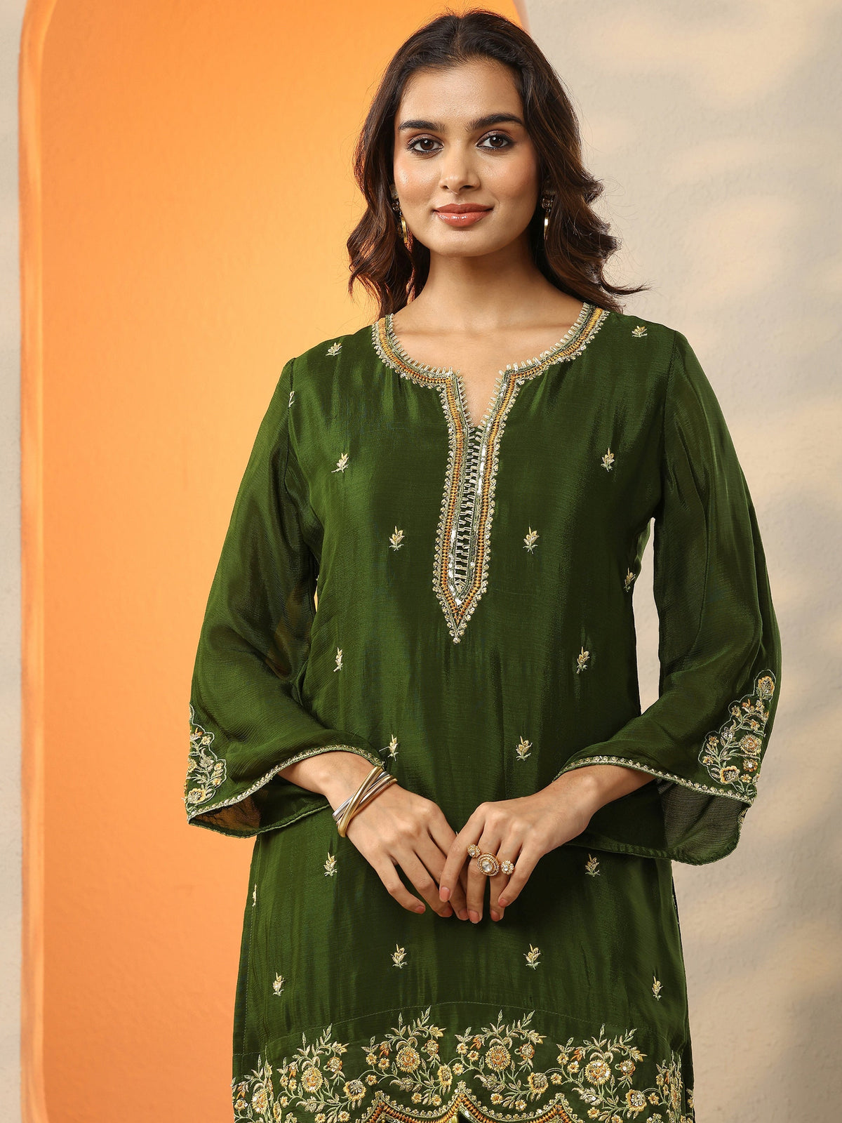 Anouk Green Embroidered Chinon Straight Suit Set With Dupatta
