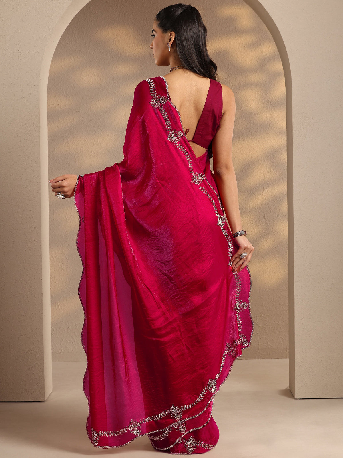 Anouk Red Solid Silk Blend Saree With Unstitched Blouse Piece