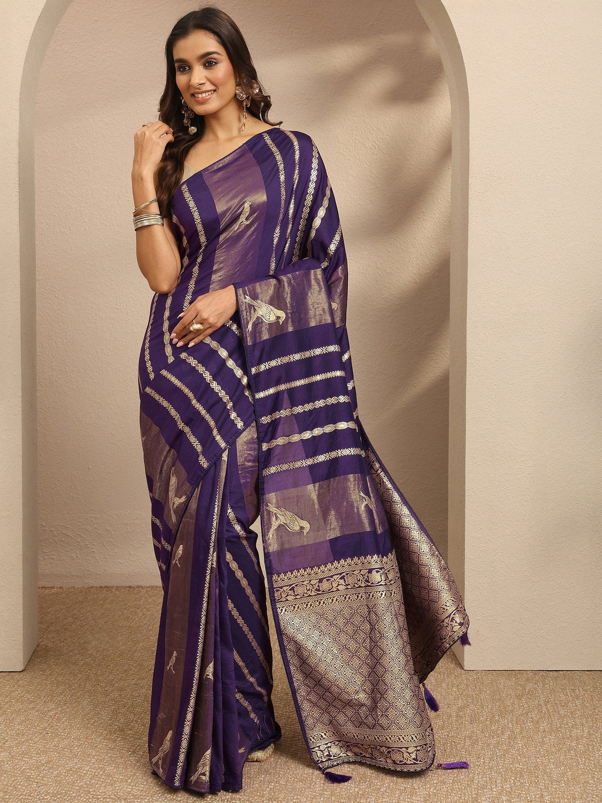 Anouk Purple Woven Design Banarsi Silk Blend Saree With Unstitched Blouse Piece