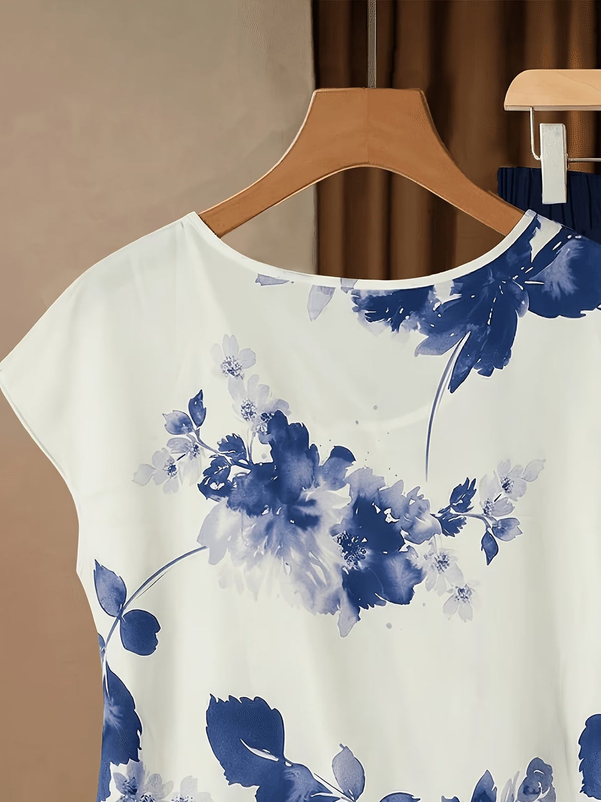 Women's Floral Print Tie-Front Shirt & Wide-Leg Pants Two-Piece Set