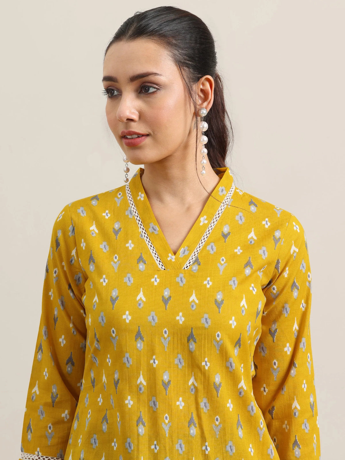 Anouk Yellow Printed Cotton Straight Kurta