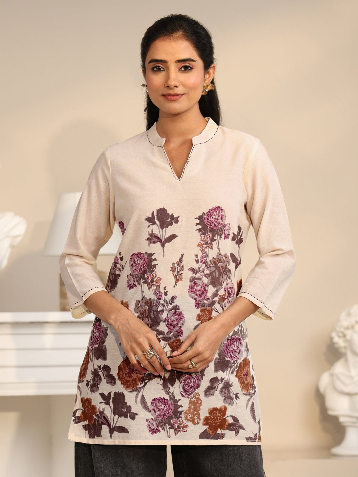 Anouk Off White Floral Printed Cotton Blend Short Kurti