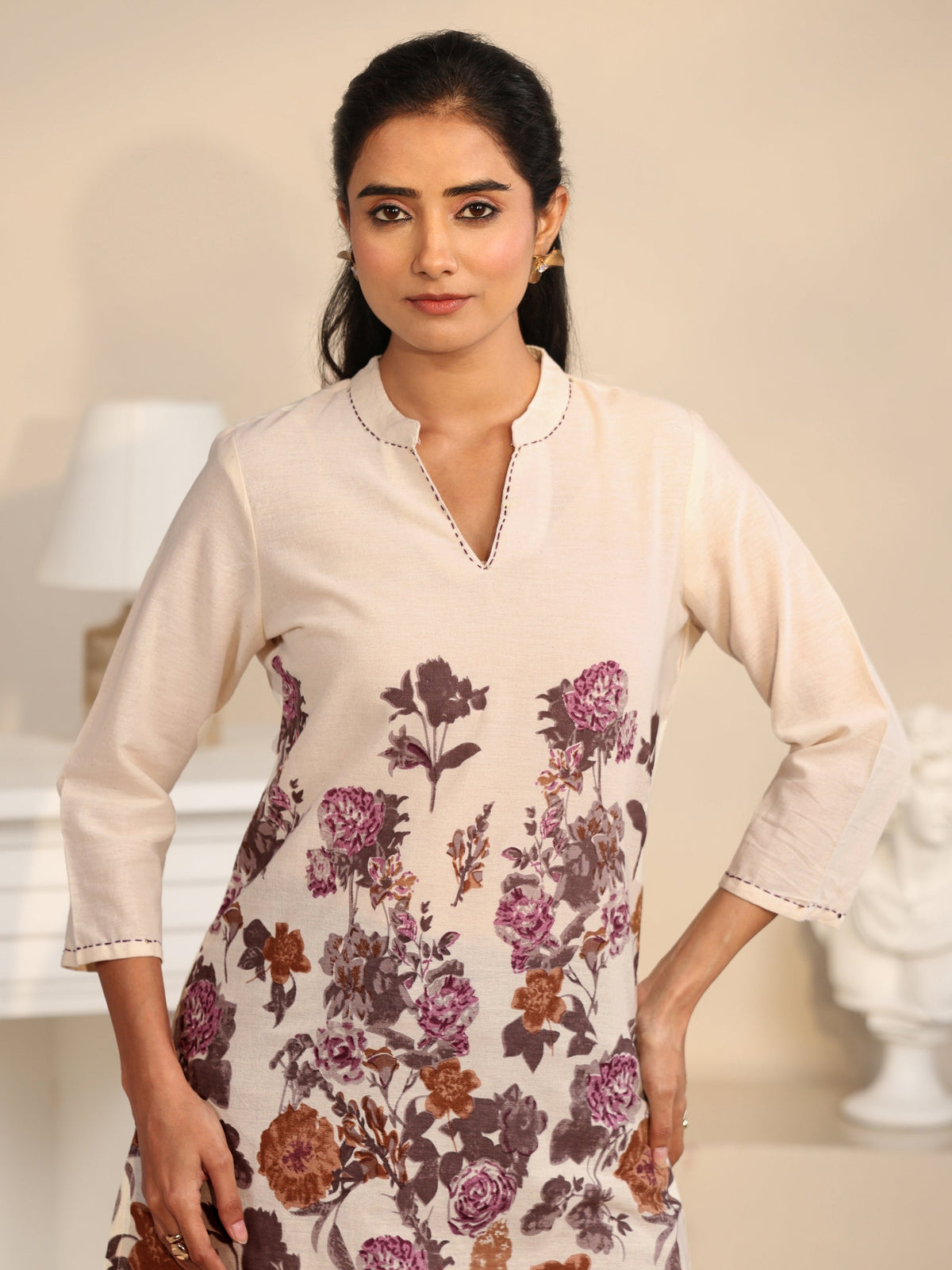 Anouk Off White Floral Printed Cotton Blend Short Kurti