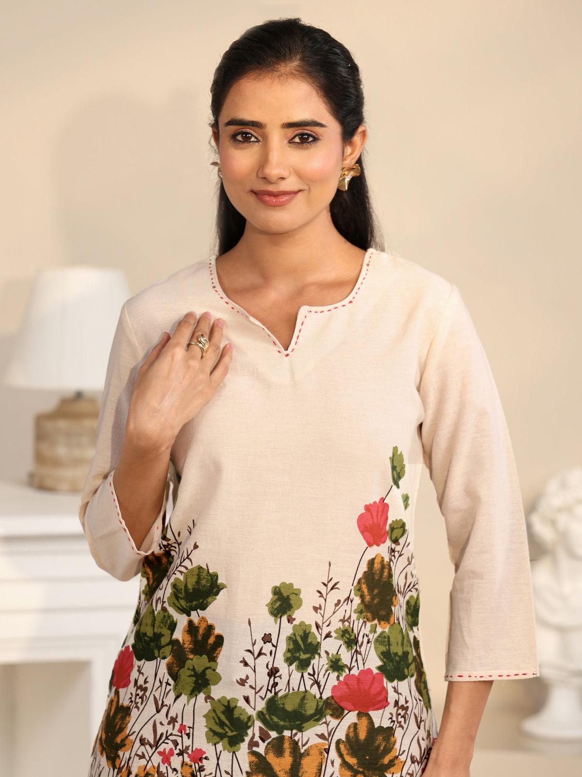 Anouk Off White Floral Printed Cotton Blend Short Kurti