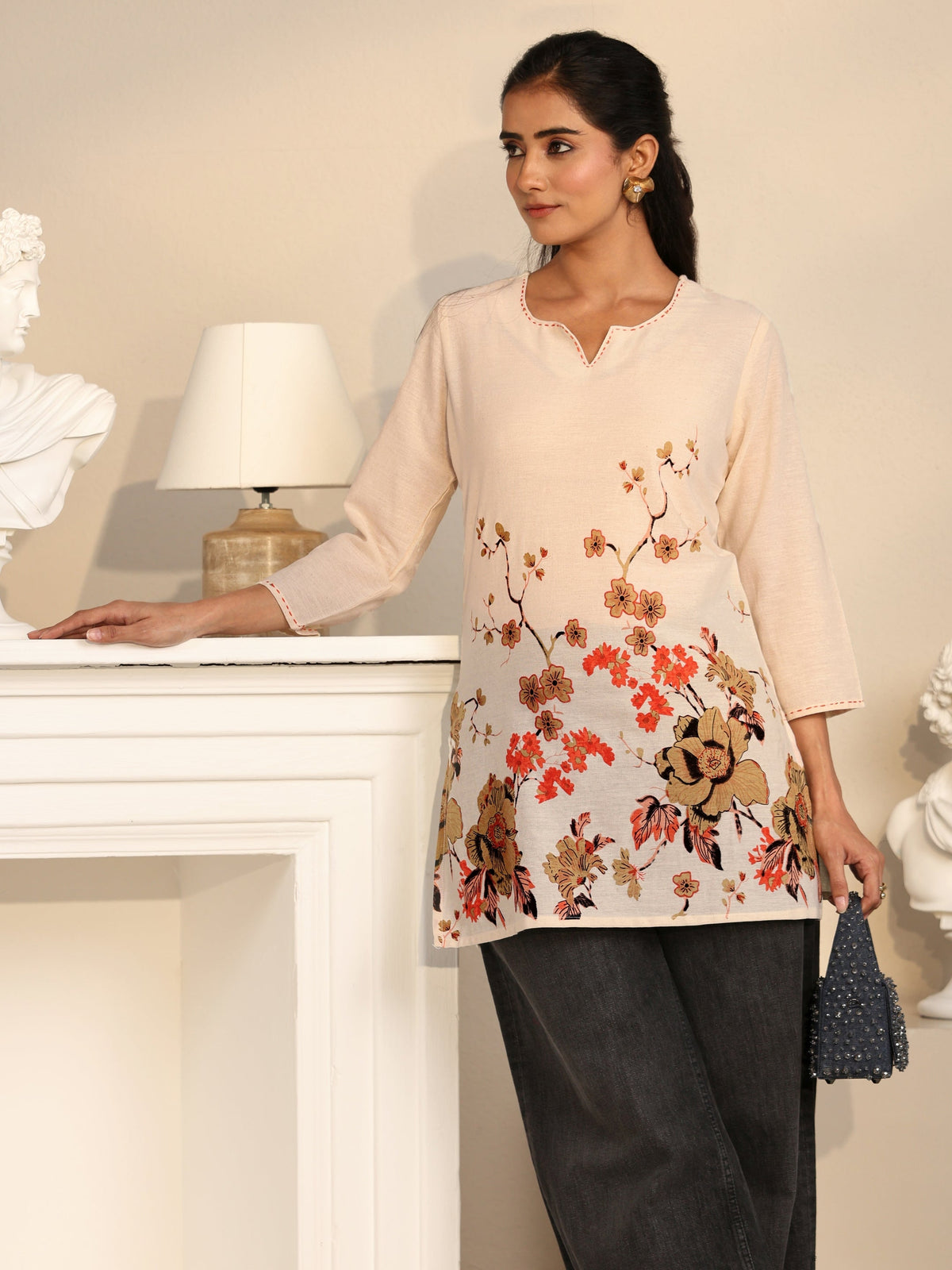 Anouk Off White Floral Printed Cotton Blend Short Kurti