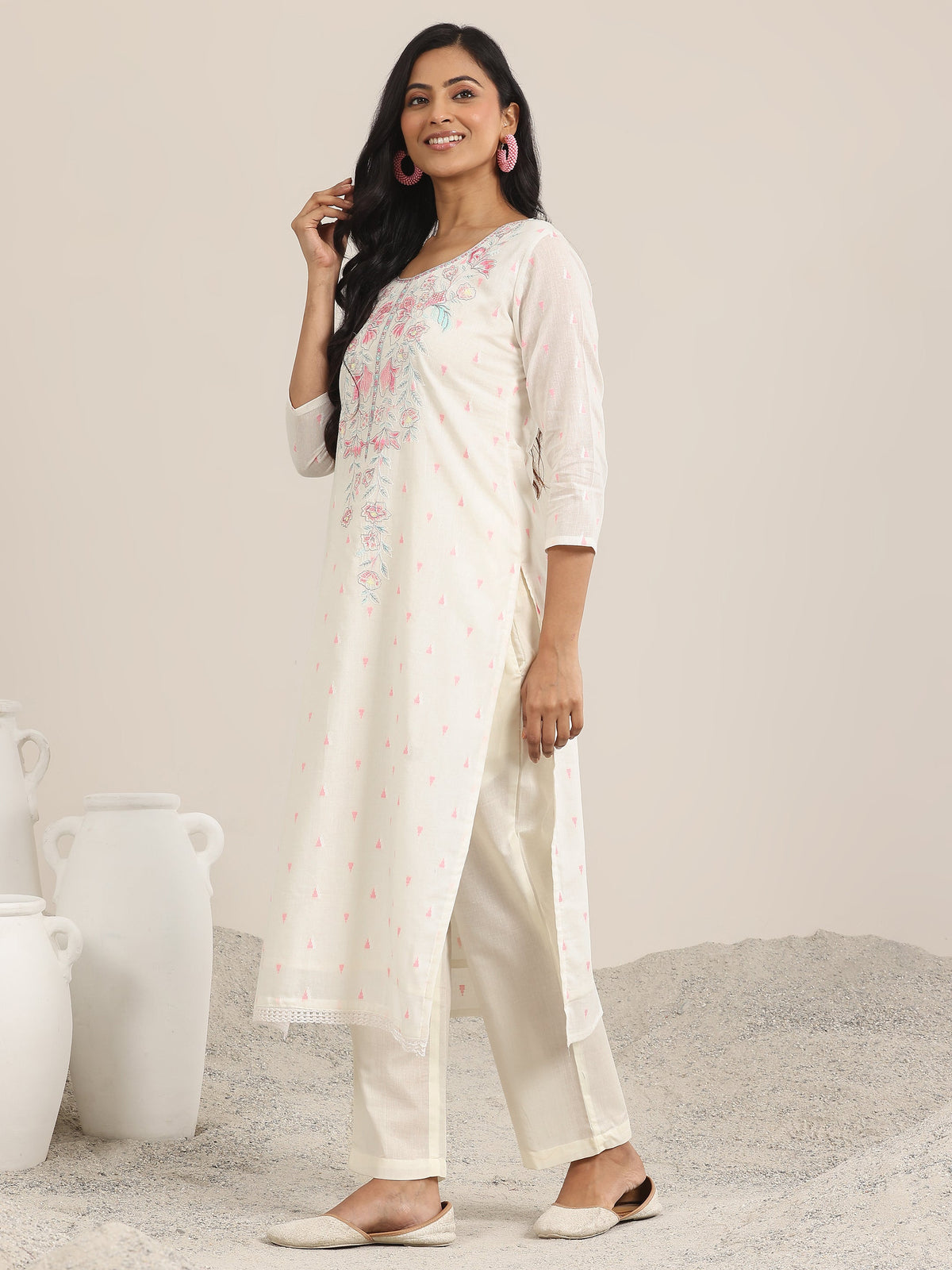 Anouk Off White Embroidered Cotton Straight Suit With Dupatta